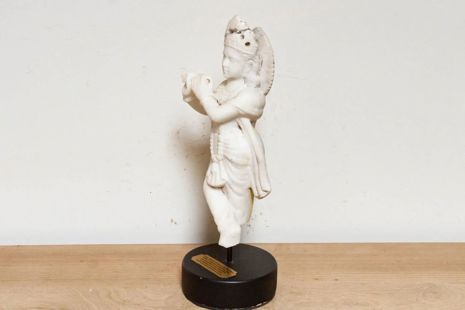 19th Century Exquisite Marble Krishna Statue - 5