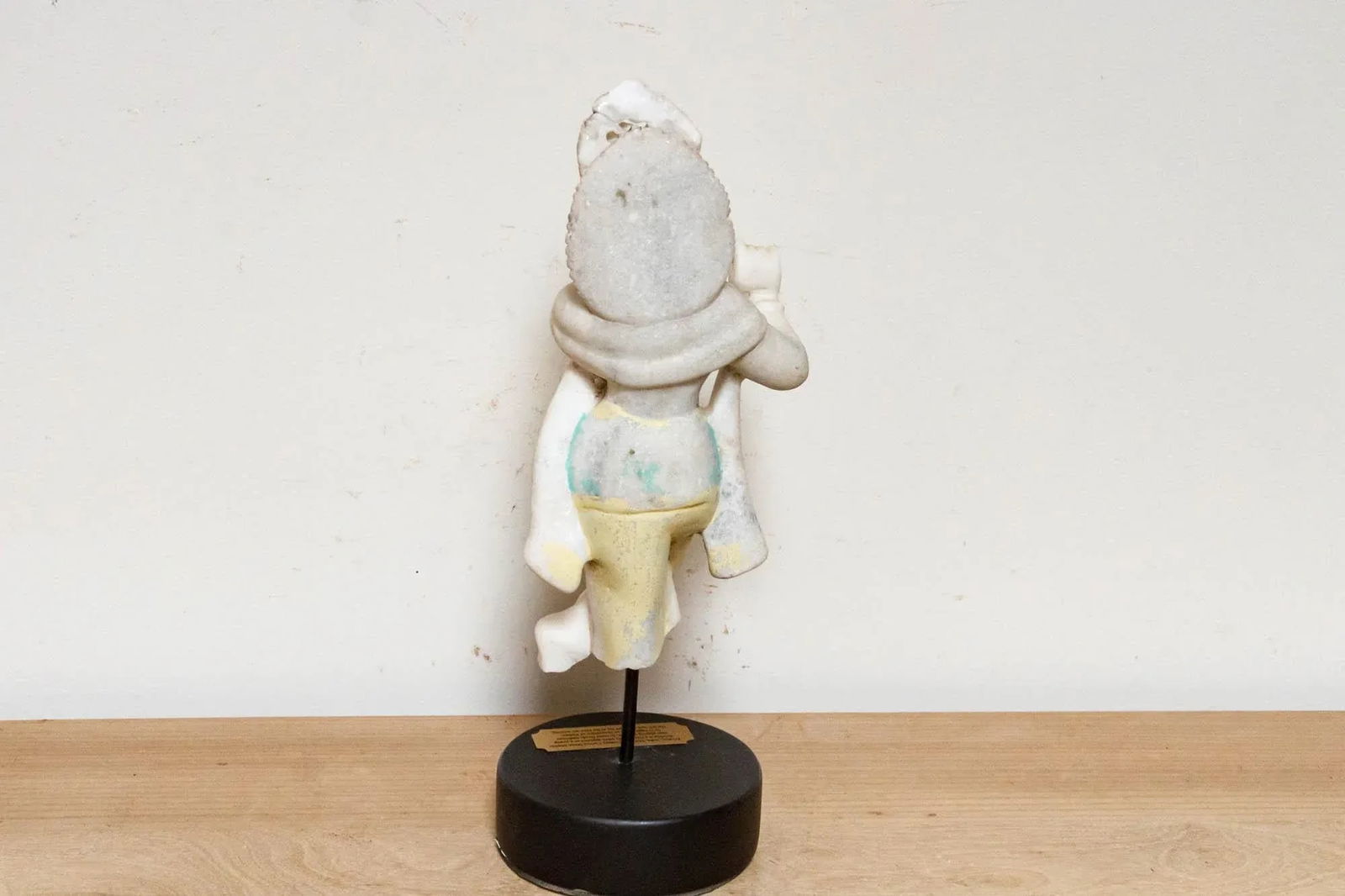 19th Century Exquisite Marble Krishna Statue - 6