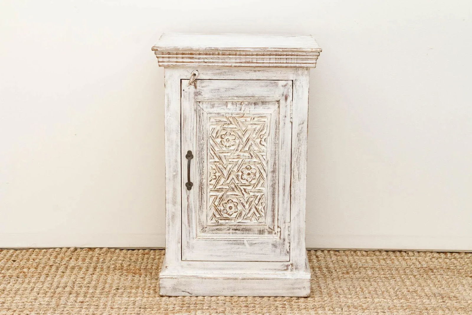 Whitewash Moorish Star Slim Cabinet - 3