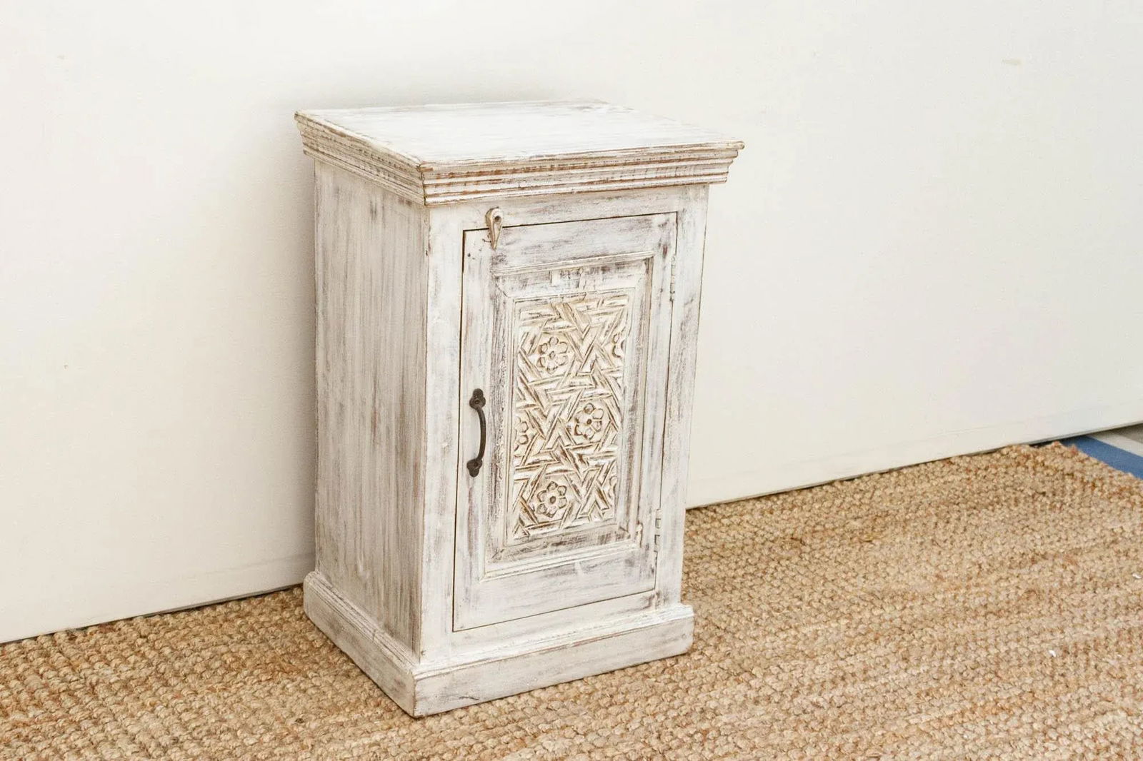 Whitewash Moorish Star Slim Cabinet - 4