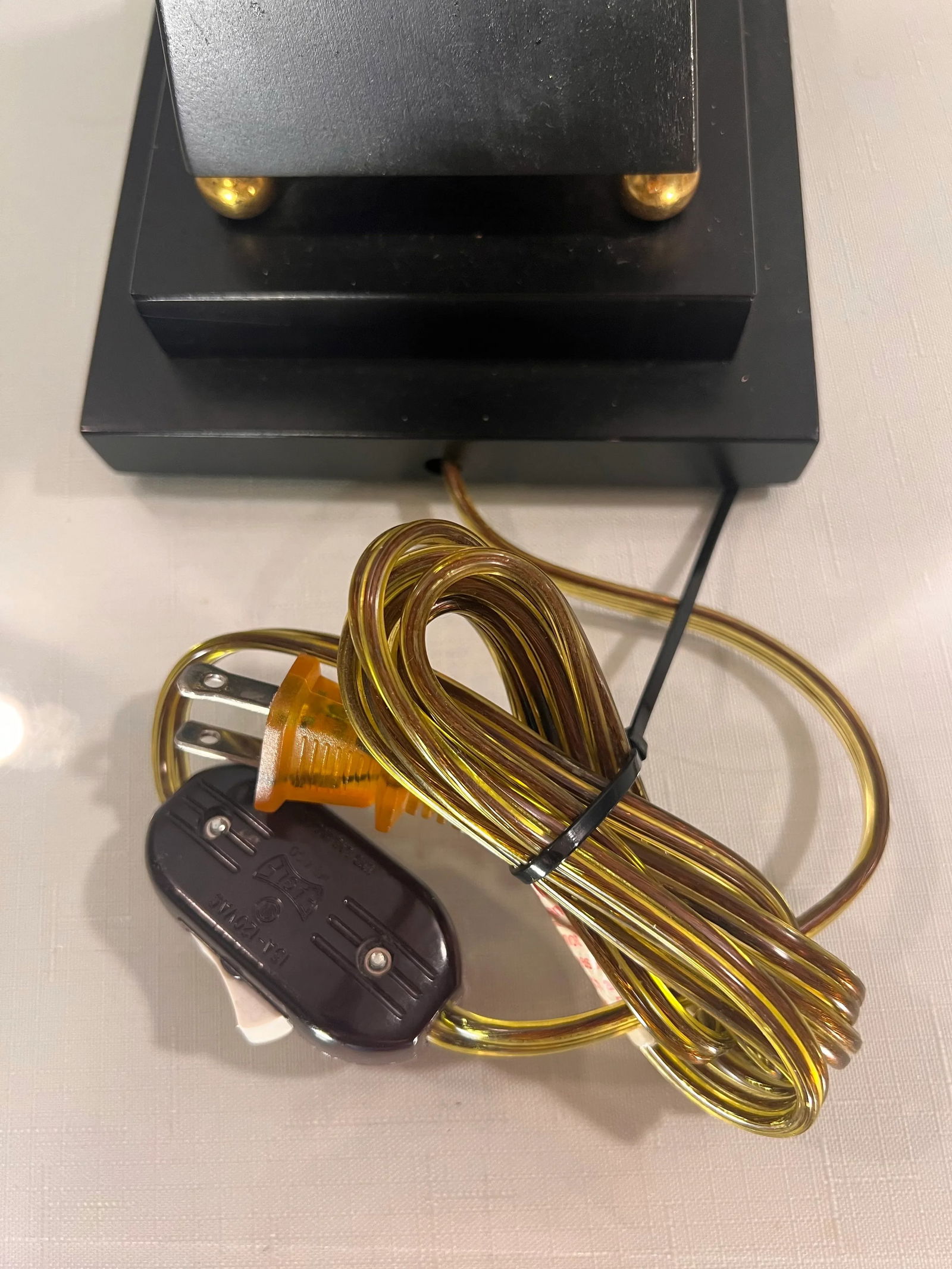 Vintage Tyndale Art Deco Style Tassel Column Table Lamp - 11