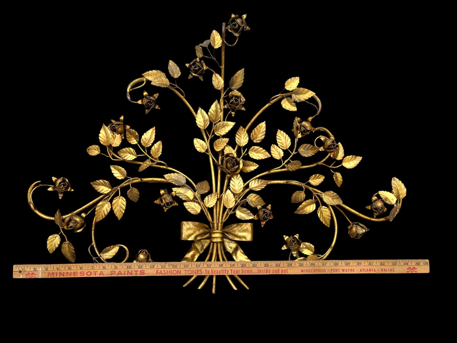 Large 1950s Italian Hans Kögl Gilded Brass Tole Rose Bouquet Spray Wall Sculpture - 6
