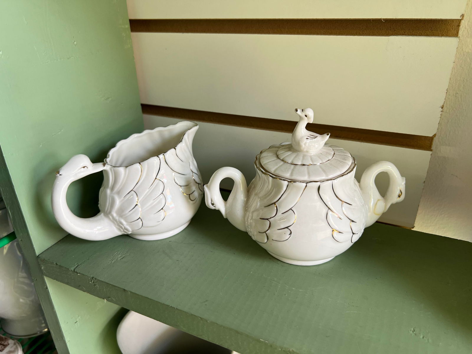 Vintage Swan Creamer and Lidded Sugar Set - 3