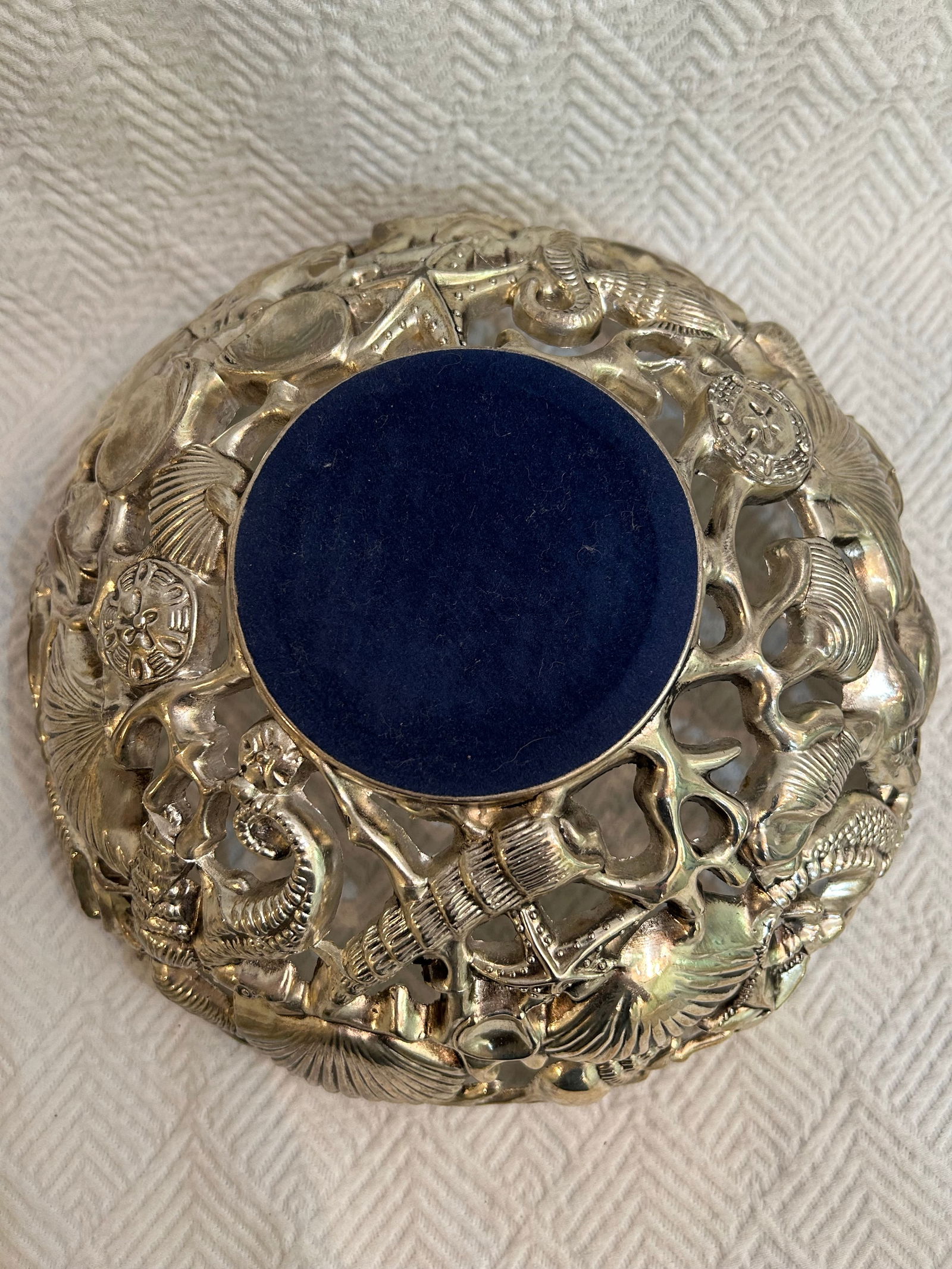 1990's Silver Plate Sea Life Serving Bowl With Glass Liner by Godinger - 10