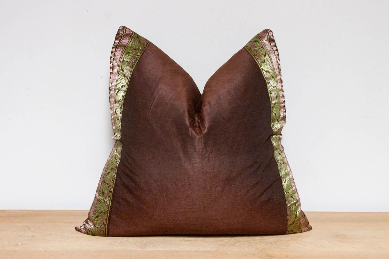Ancient Copper Festive Silk Euro Pillow Cover - 3