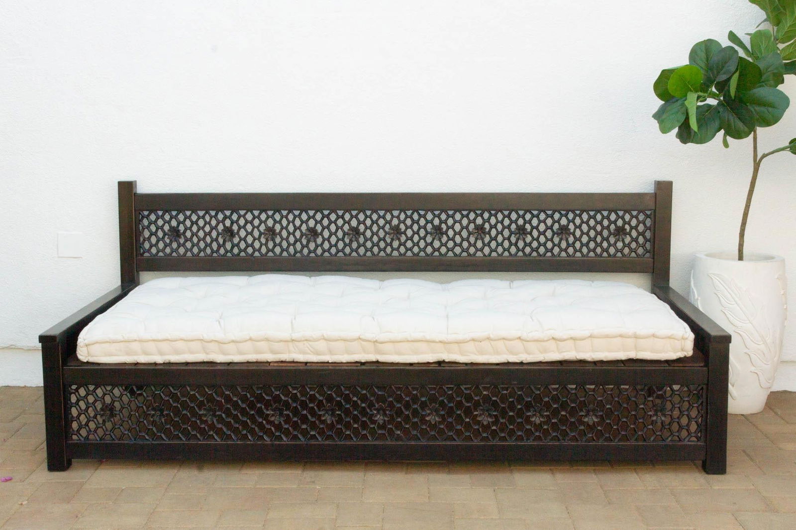 8 Ft Long Onyx Floral Carved Daybed - 3