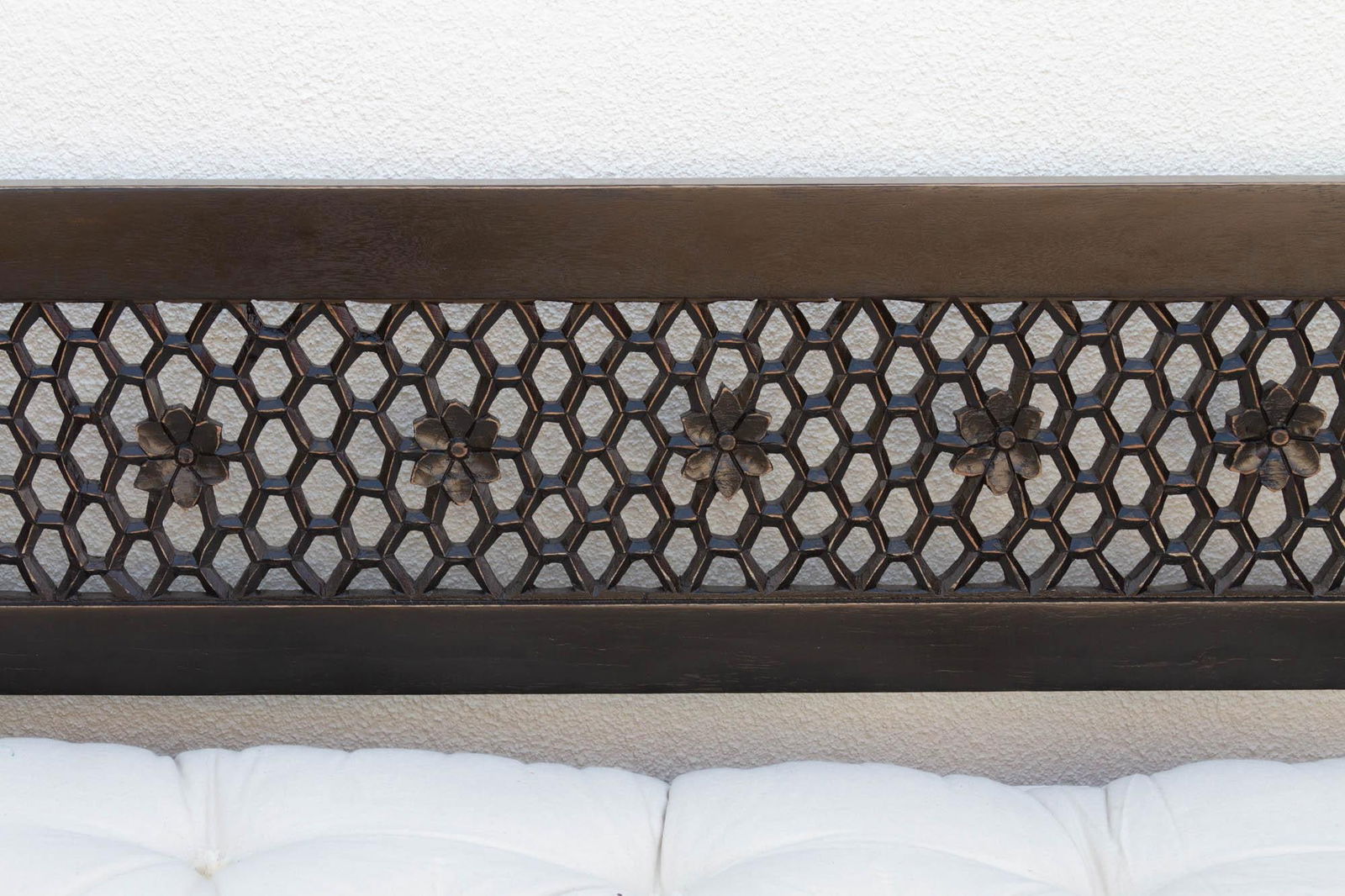 8 Ft Long Onyx Floral Carved Daybed - 7