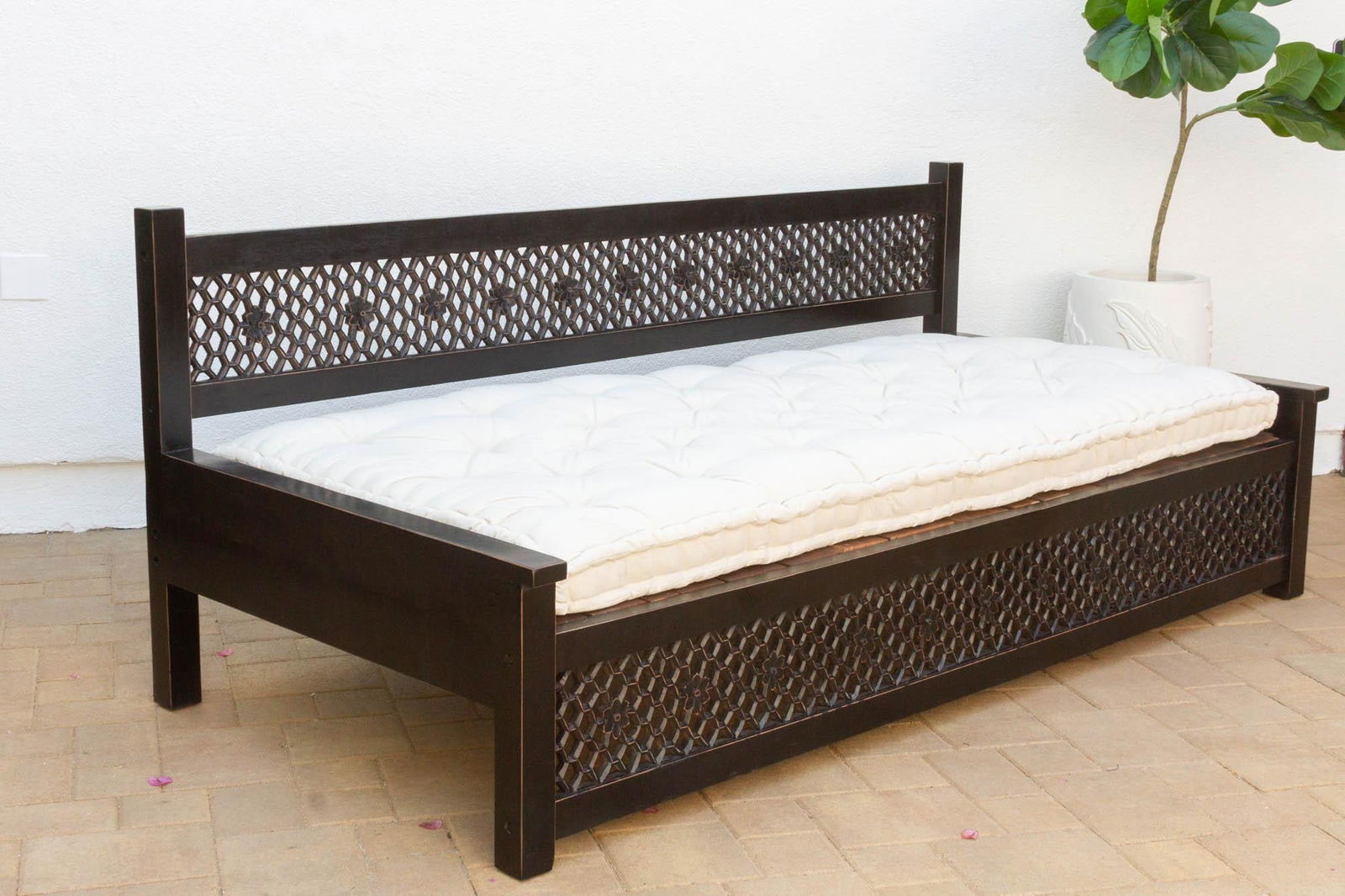 8 Ft Long Onyx Floral Carved Daybed - 9
