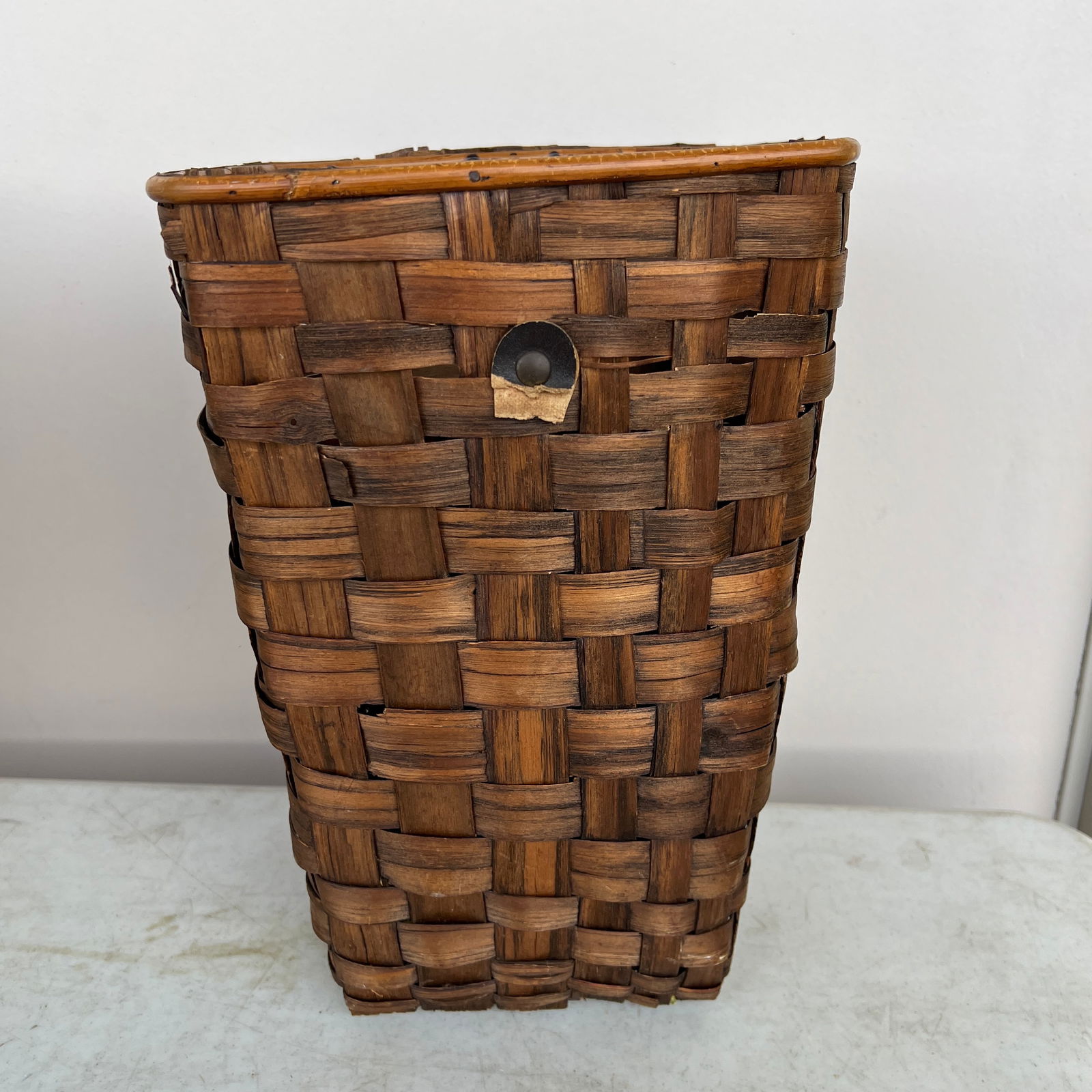 Mid 20th Century Vintage Mid Century Woven Basket From Hong Kong - 2