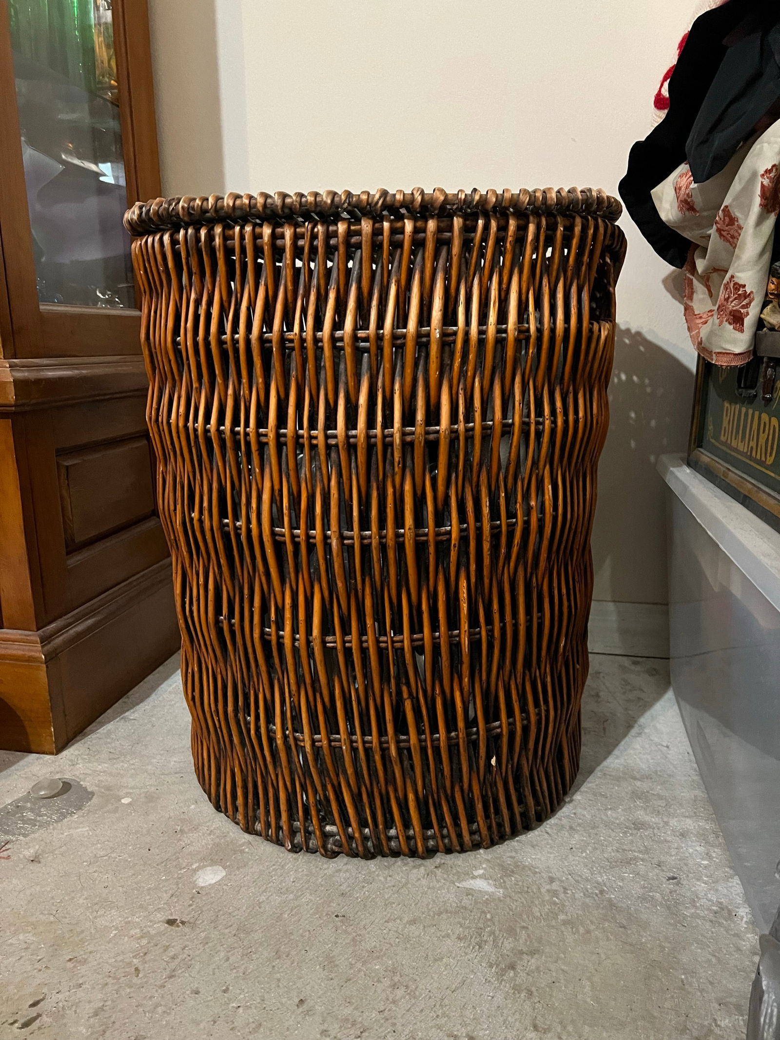 Late 20th Century Large Basket With Lid - 2