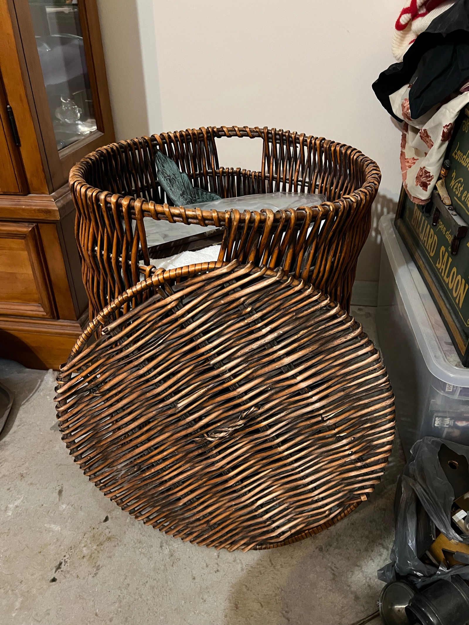 Late 20th Century Large Basket With Lid - 5
