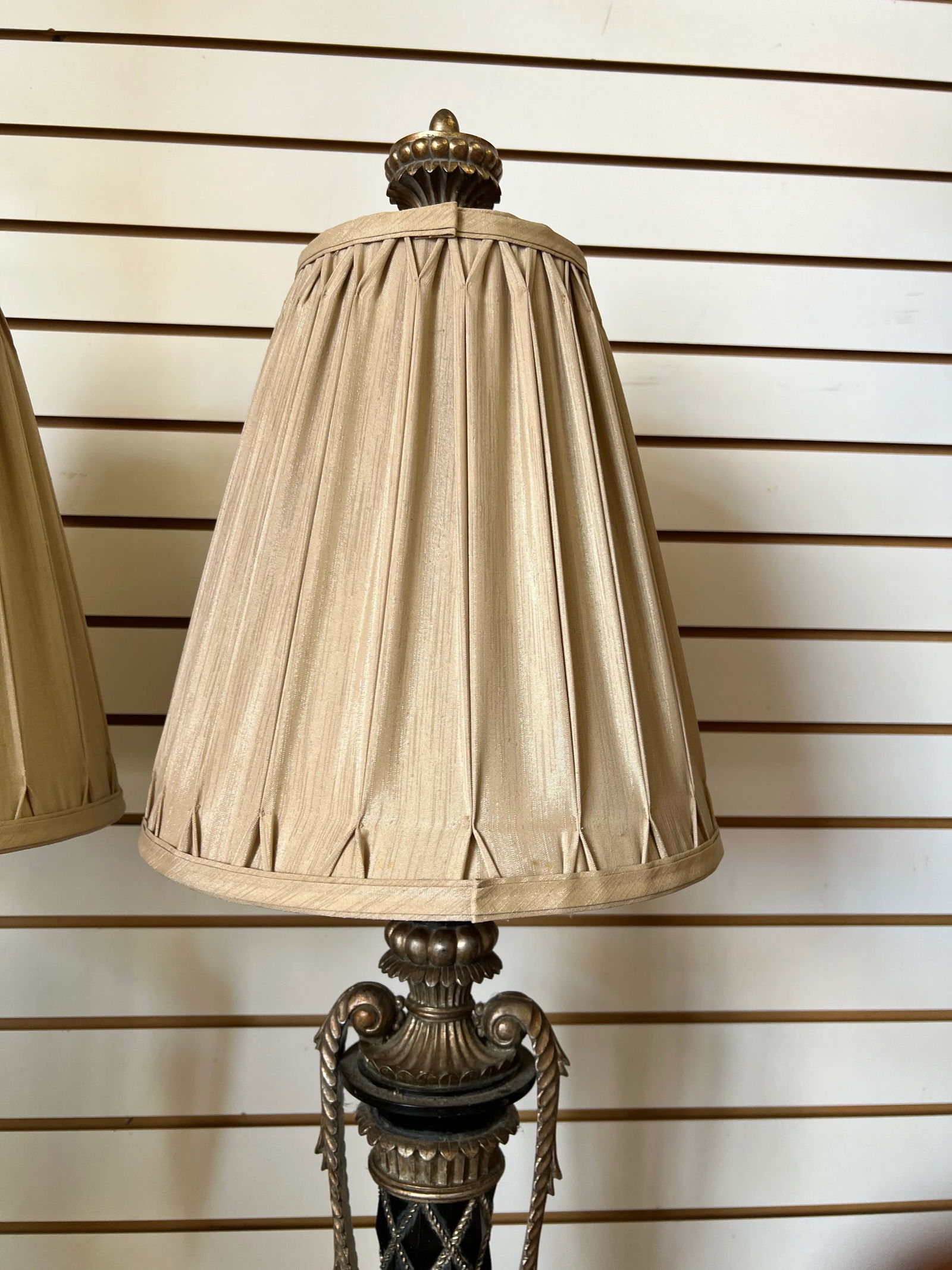 Vintage French Hollywood Regency Style Lamps - a Pair - 3