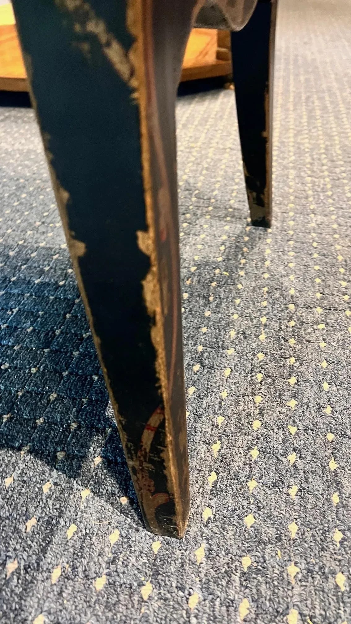 1990s Lillian August Distressed Chest of Drawers - 11