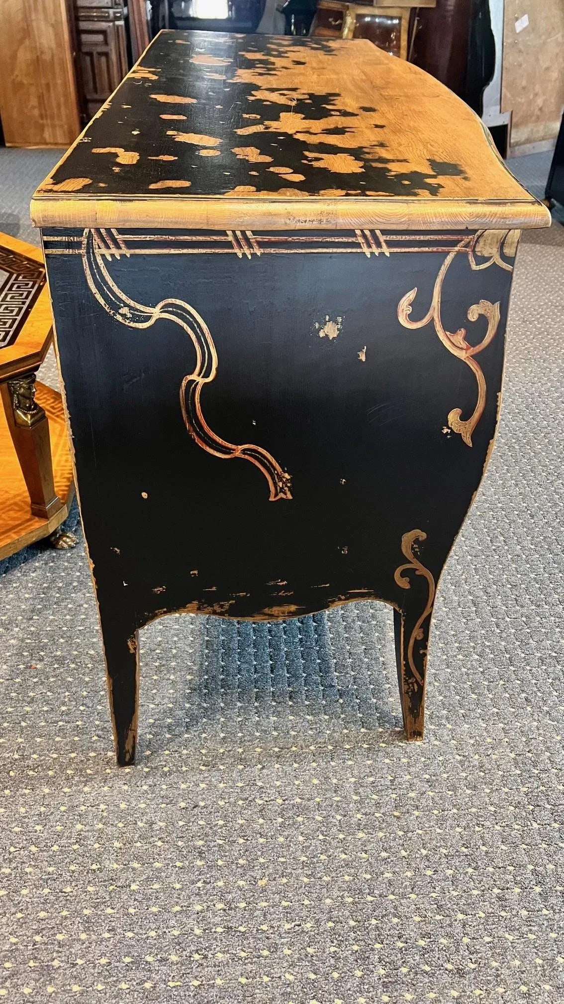 1990s Lillian August Distressed Chest of Drawers - 6