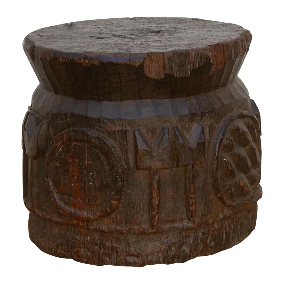 Antique Yoruba Shango African Stool: A stunning piece of African art, this antique Shango pedestal is a must-have for collectors and enthusiasts of Yoruba culture. Originating from Nigeria, these objects were traditionally placed on alta