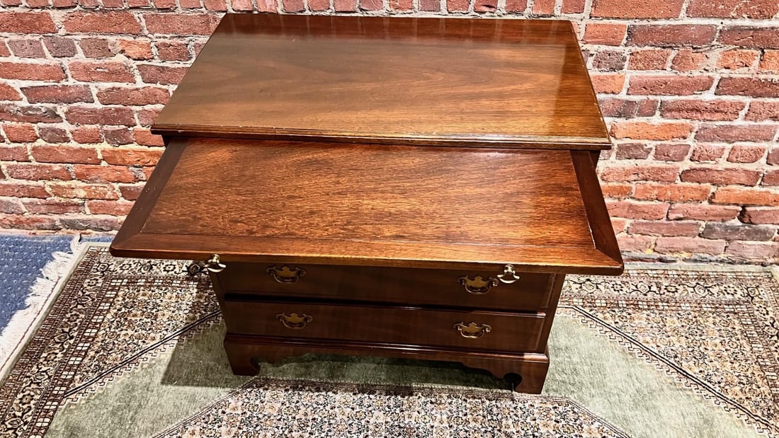 1970s Kittinger Furniture Company Chippendale Chest of Drawers - 5