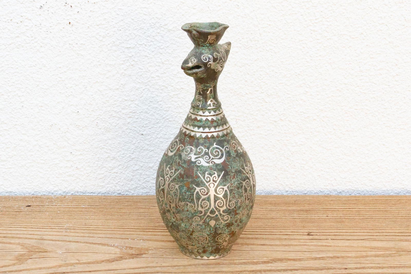 Antique Chinese Patinated Bronze Vase - 6
