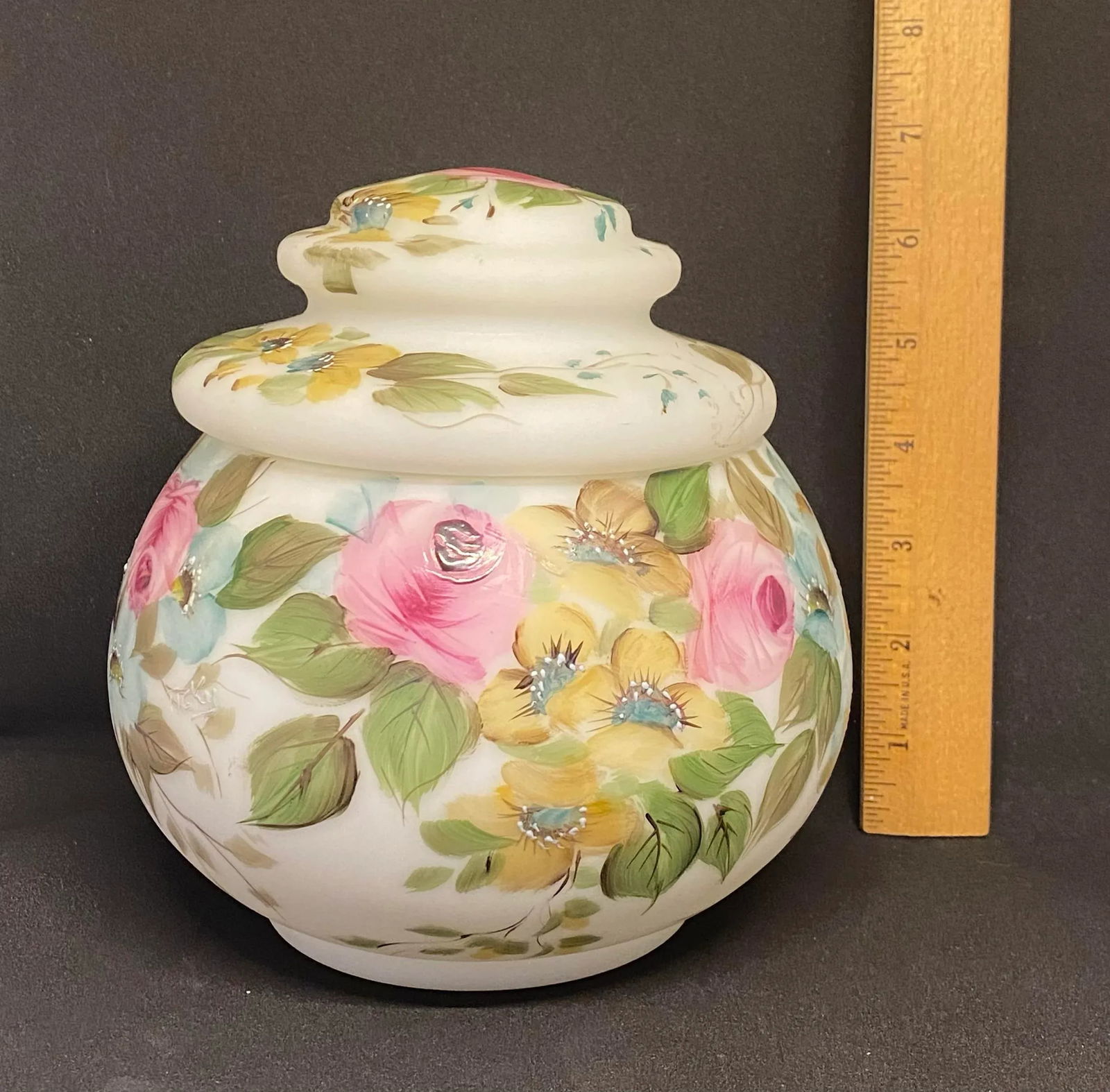 Mid 20th Century L. G. Wright Hand Painted Milk Glass Candy Box With Pink Roses Decoration - 10