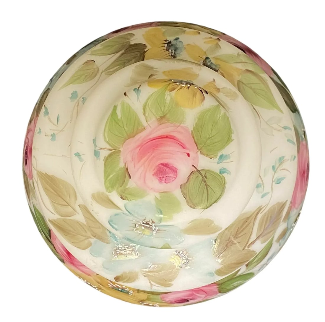Mid 20th Century L. G. Wright Hand Painted Milk Glass Candy Box With Pink Roses Decoration - 8