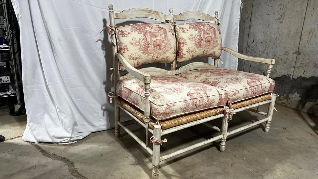 1990s Sam Moore French Country Toile Cotton Upholstery Fabric Settee - 3