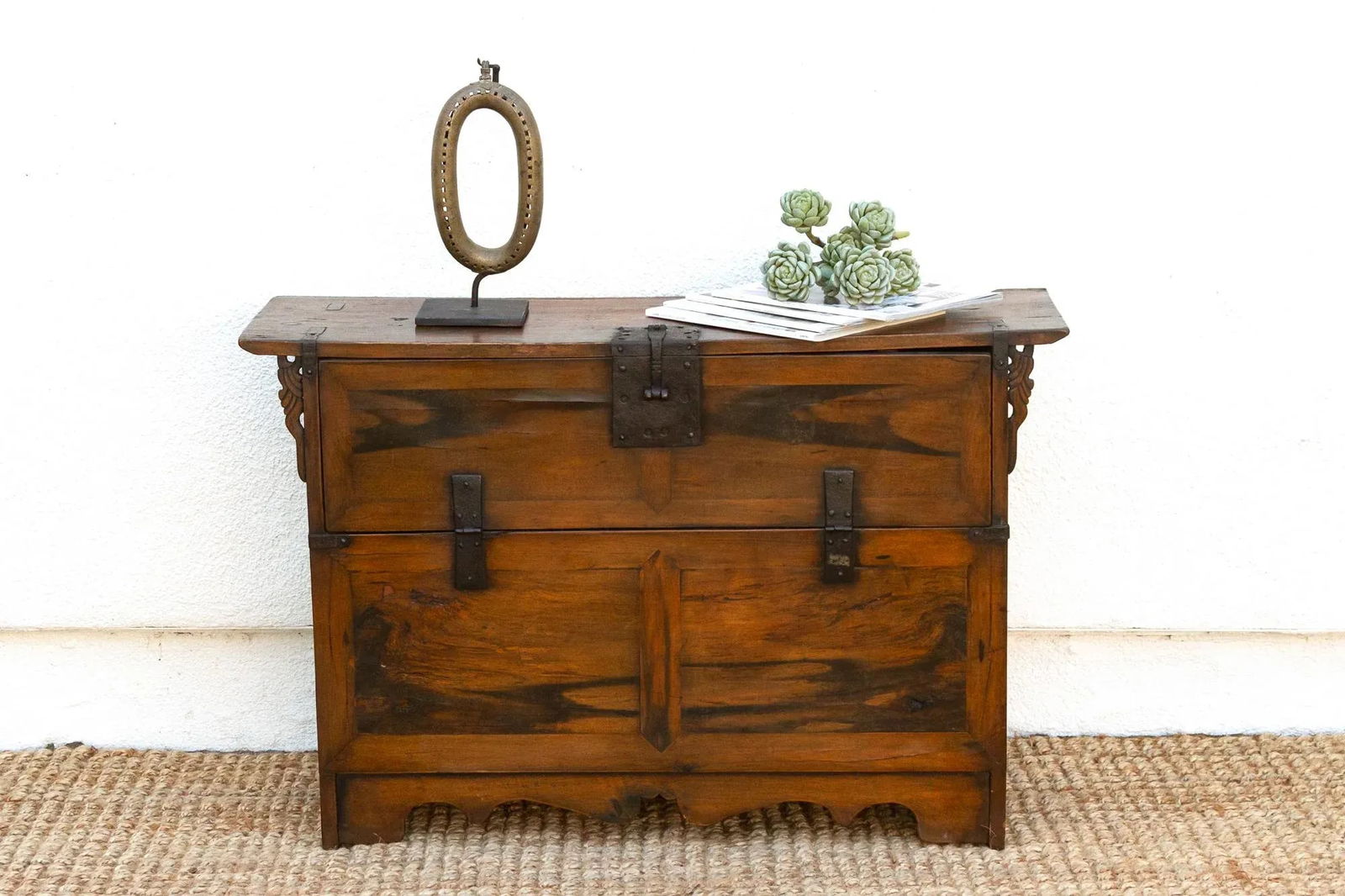 Early 20th Century Tiger Wood Bundaji Chest - 2