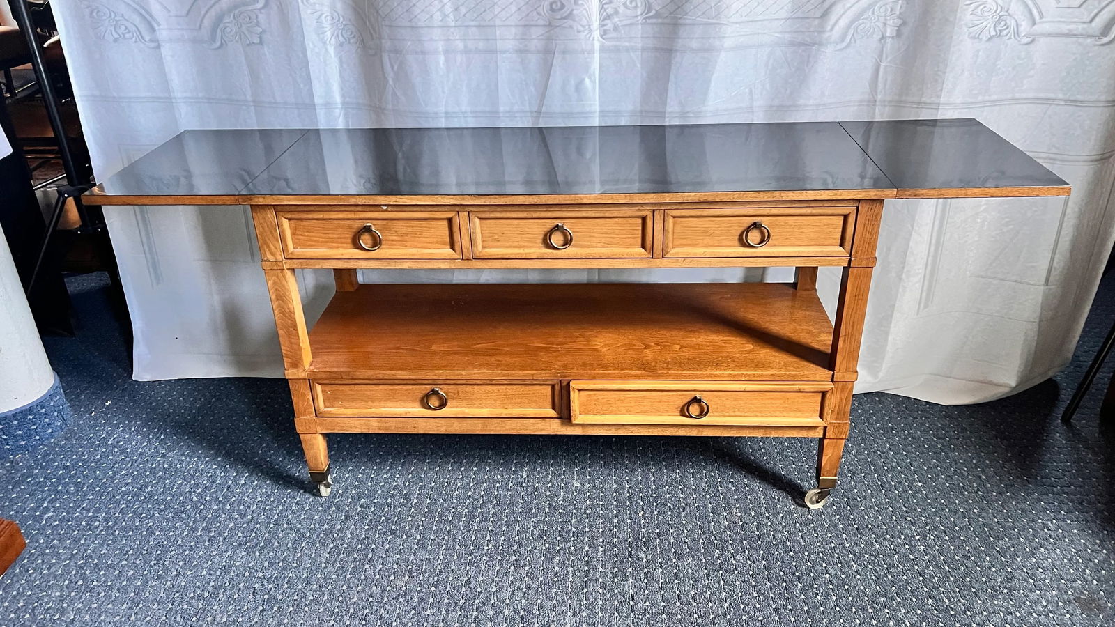 1960s Baker Milling Road Walnut Hollywood Regency Server Rolling Bar Cart Table - 3