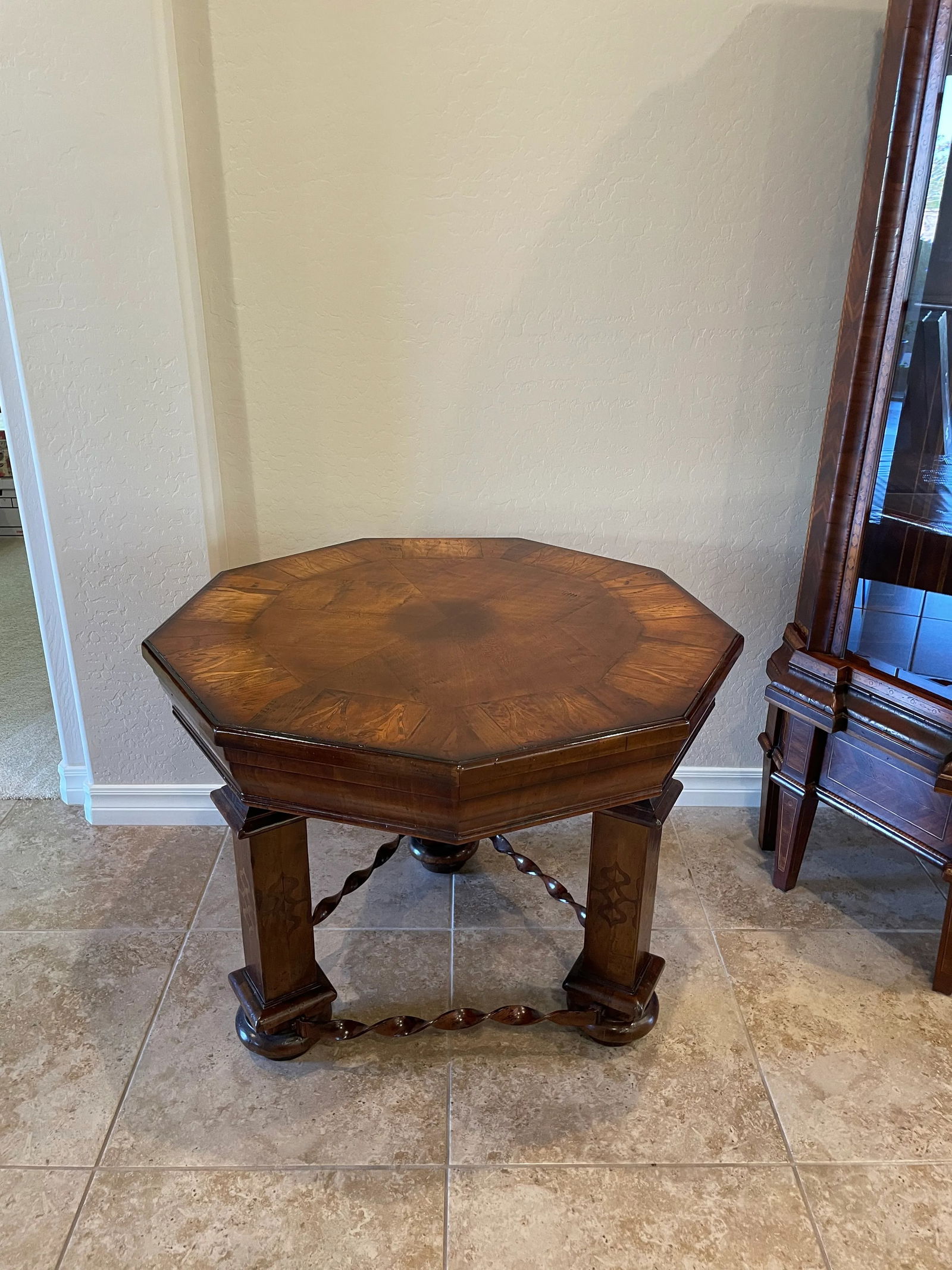 Tuscan Wood and Metal Side Table Etching and Inlaid Wood by Arte Brotto - 6