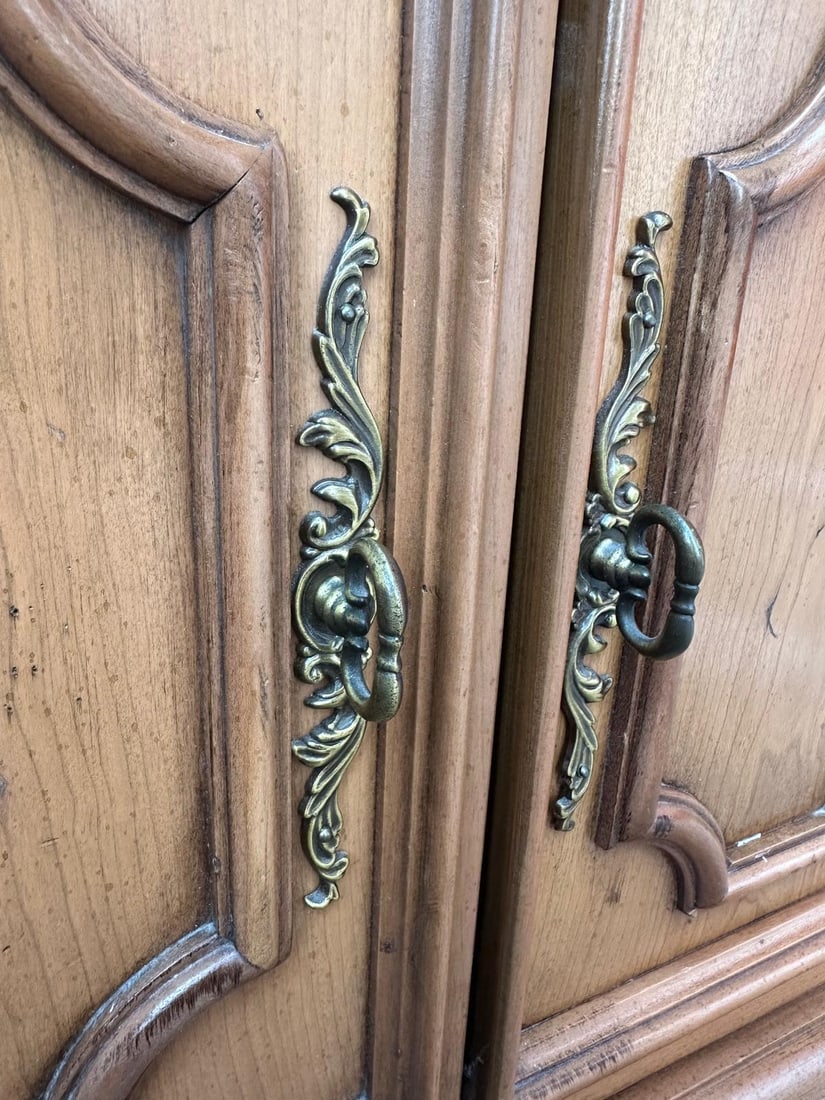 1990s Century Furniture Cardella Collection Nightstands - a Pair - 4