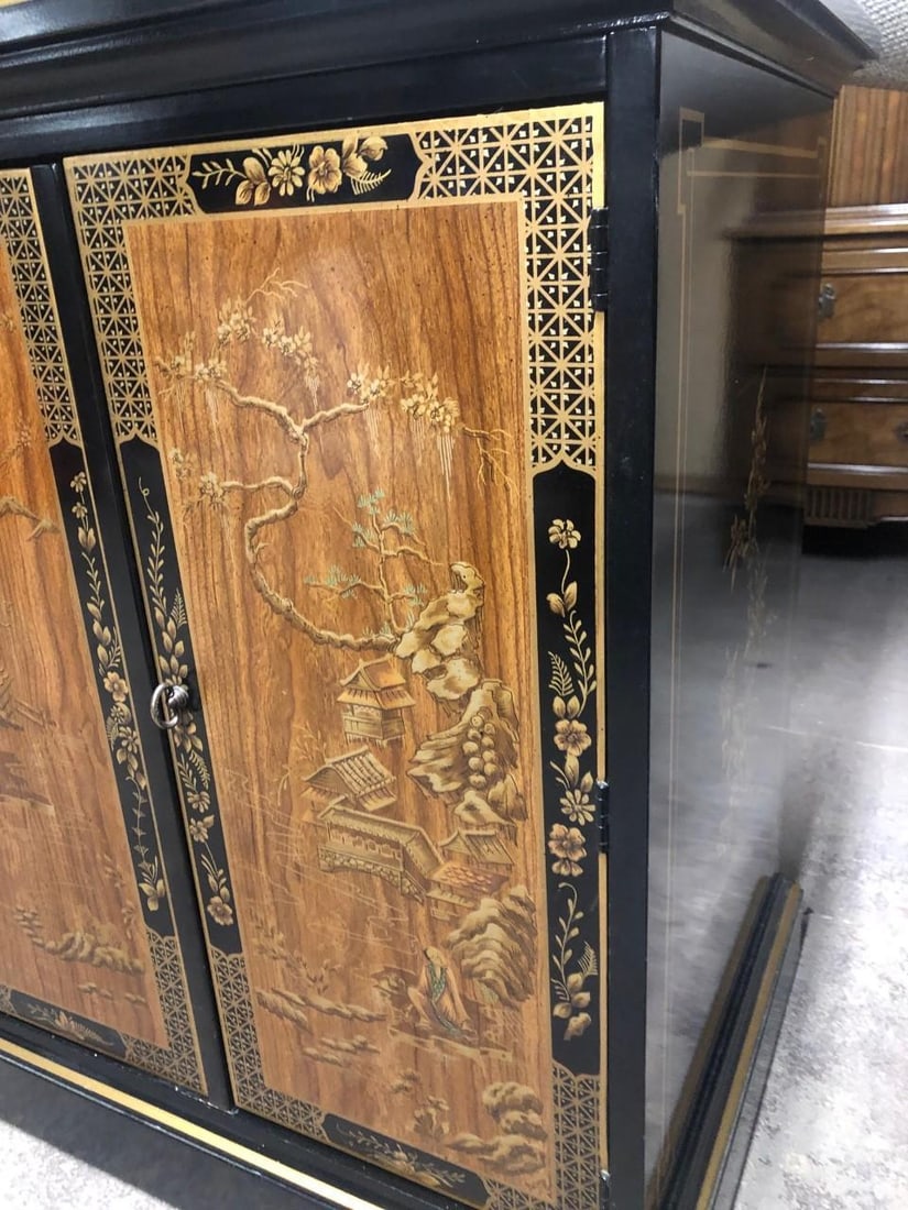 1980s Drexel Heritage Chinoiserie Server - 8