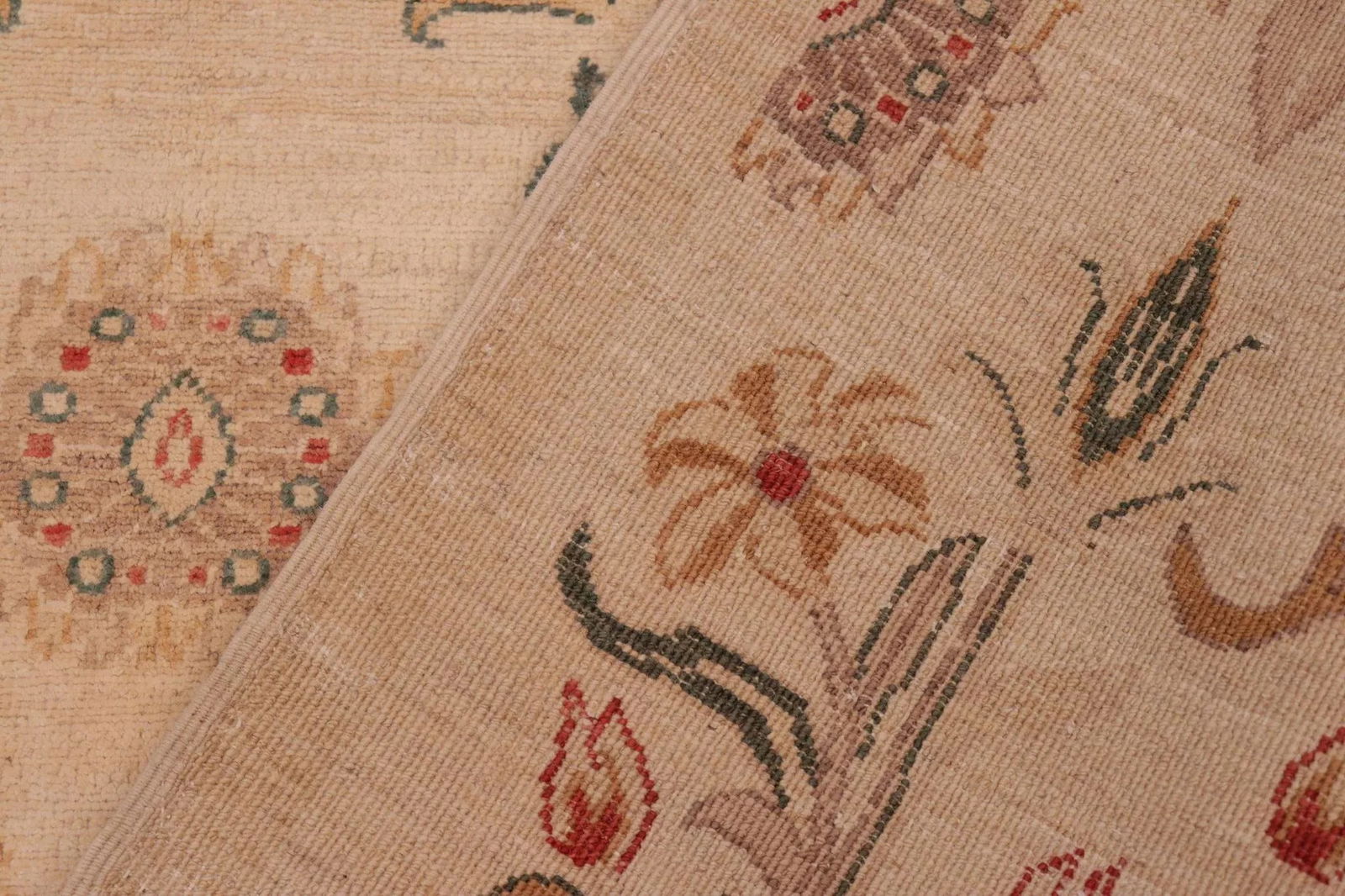 Shabby Chic Ziegler Tan Green Hand-Knotted Wool Rug - 5'10'' X 8'8'' - 8