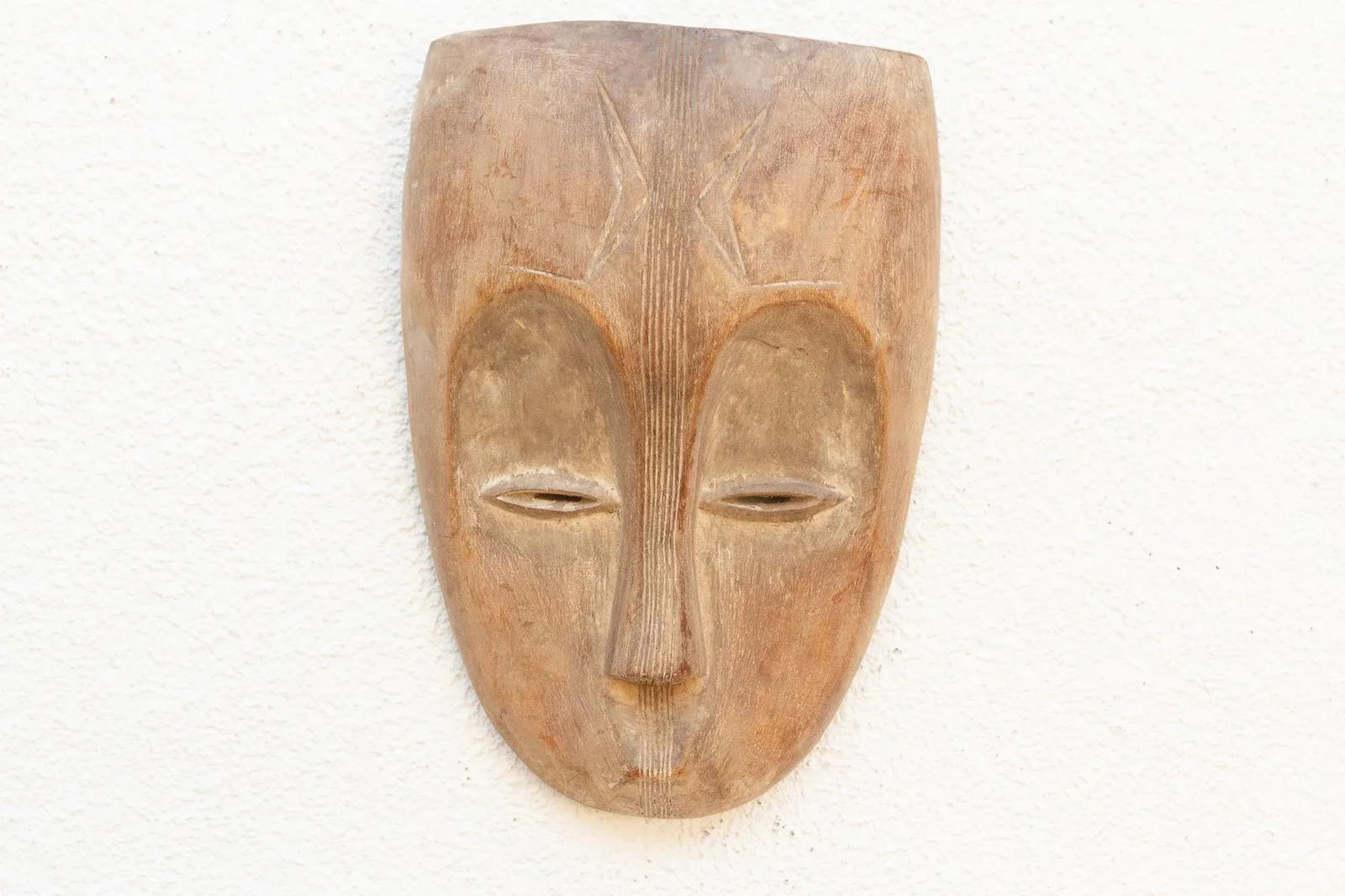 Weaver's Tale Carved Aged Mask - 3