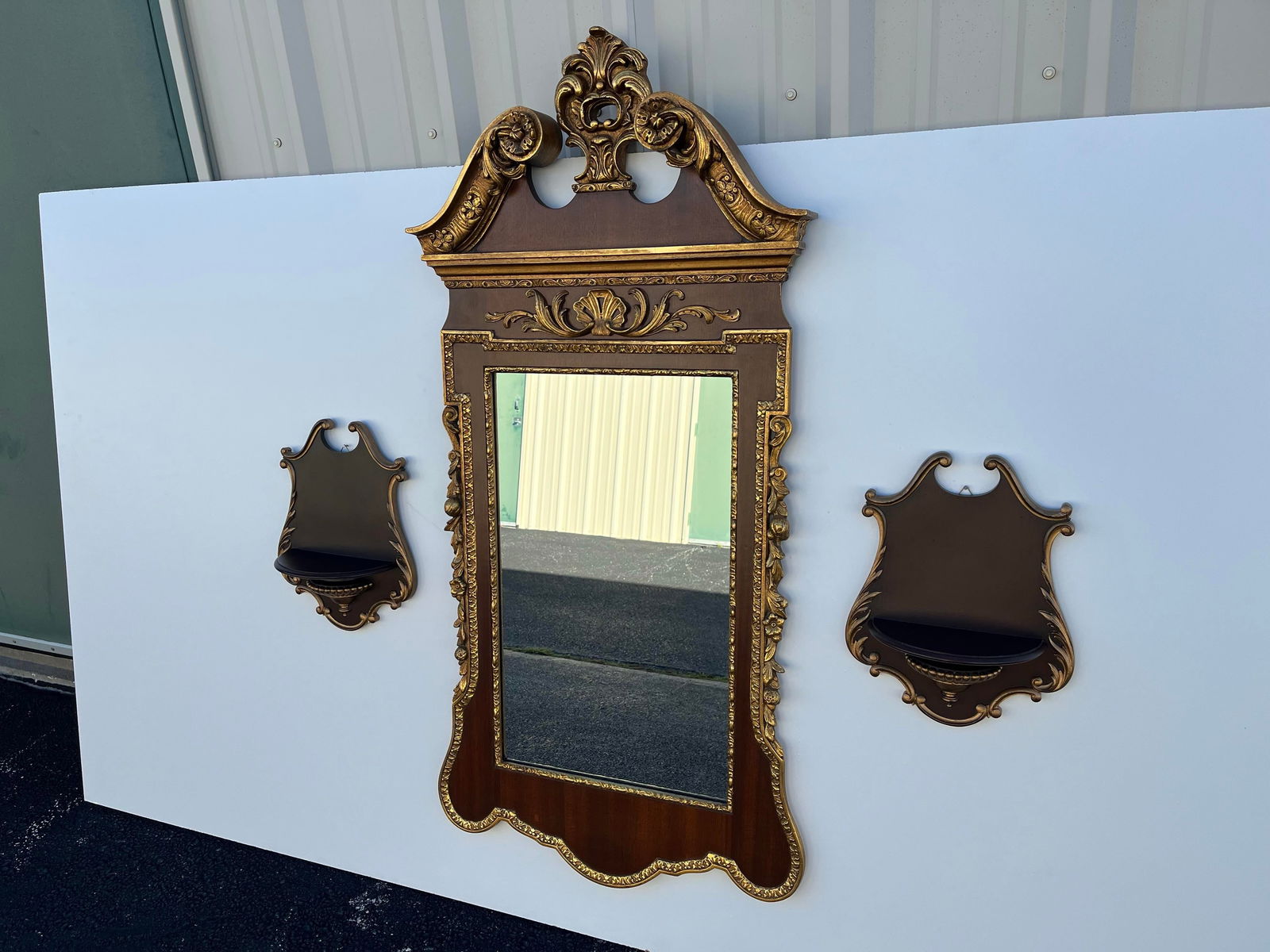 Florentine Style Mahogany Wall Mirror and Shelves, 3 Pieces - 4