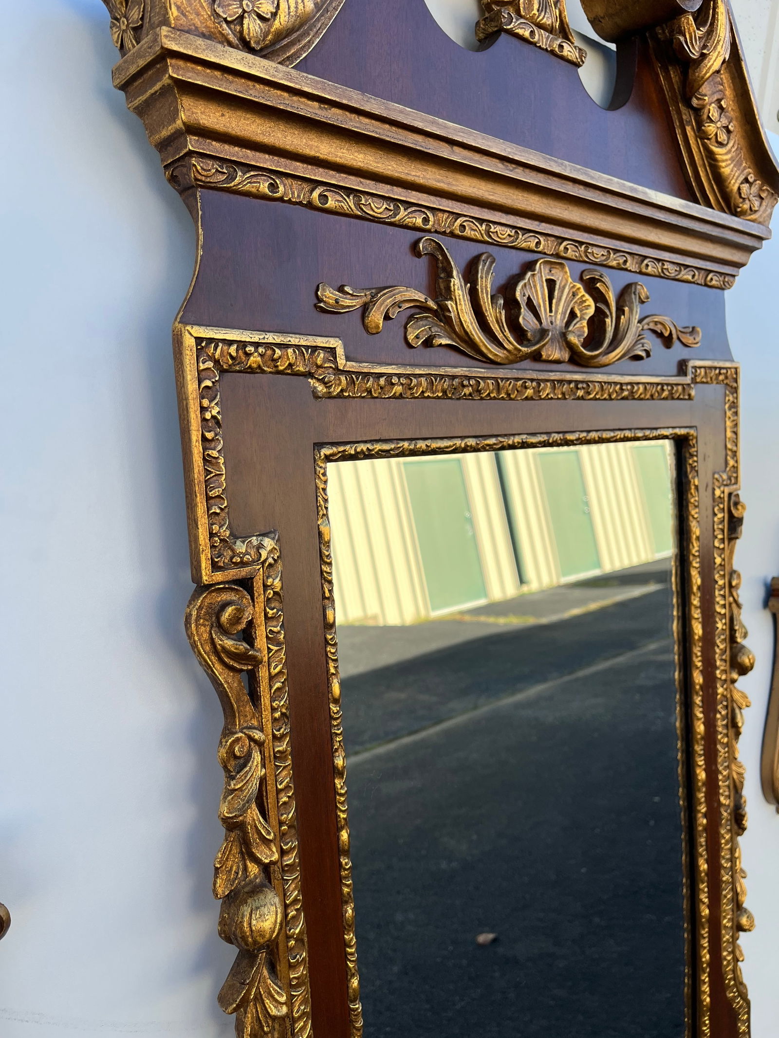 Florentine Style Mahogany Wall Mirror and Shelves, 3 Pieces - 6