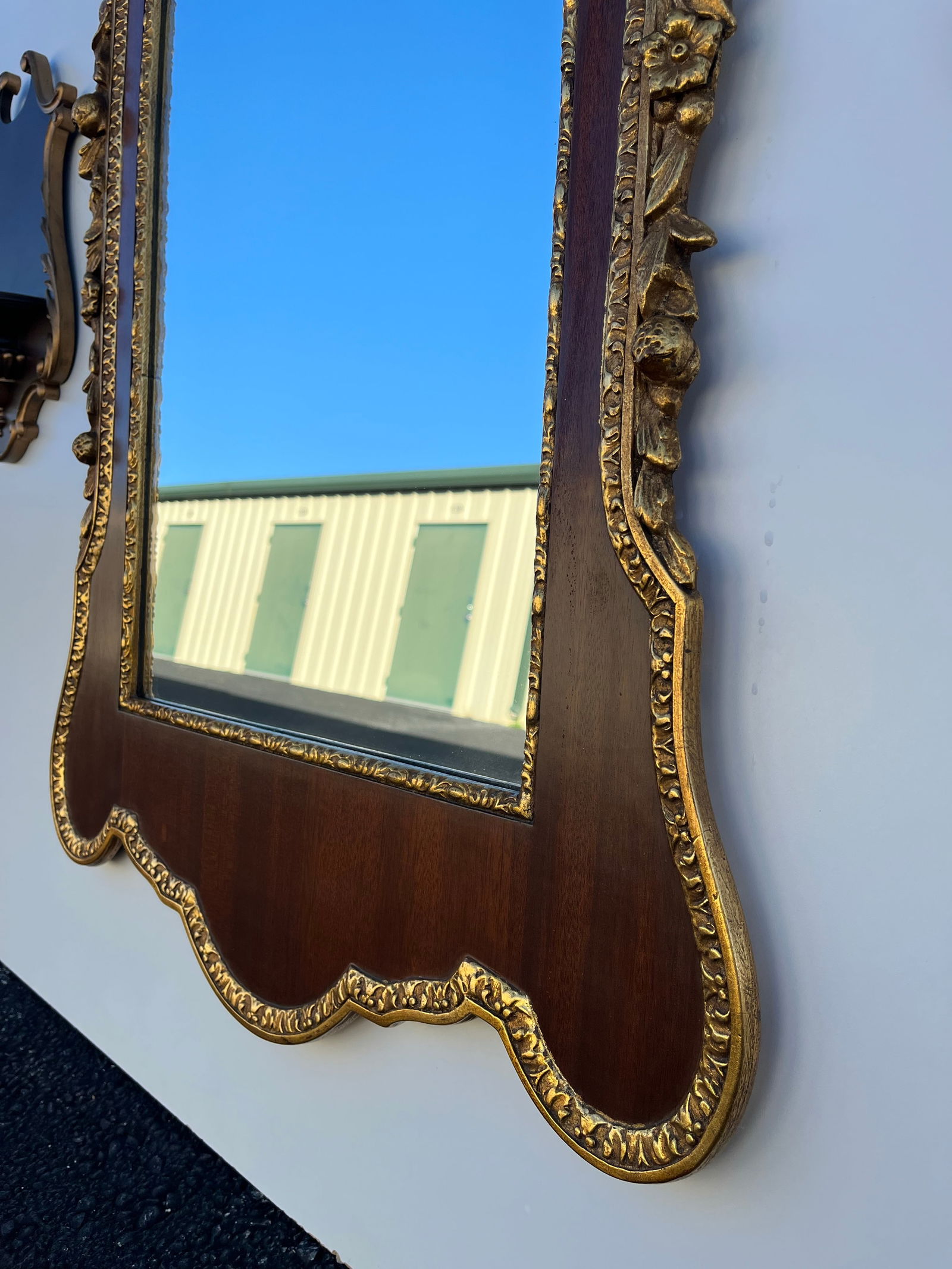 Florentine Style Mahogany Wall Mirror and Shelves, 3 Pieces - 7