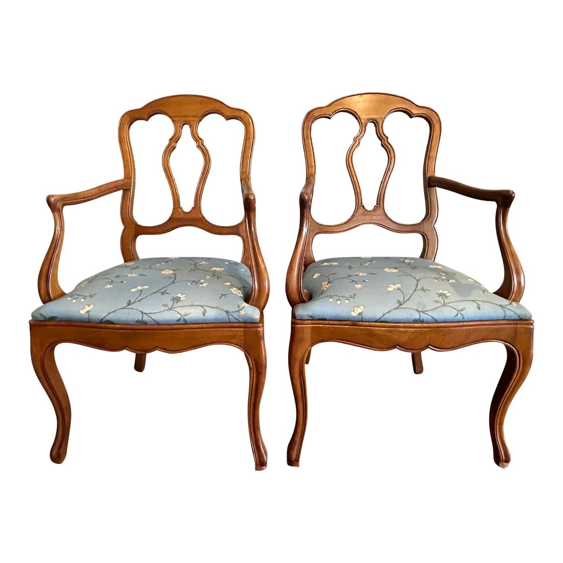 Late 20th Century French Provincial Style Carved Maple Dining Chairs in Blue Floral - Set of 2: Stunning pair of late 20th Century French Provincial Carved Maple Dining Chairs. Featuring elegant carved wood frames and upholstered in a charming blue and white floral fabric and cabriole legs, this