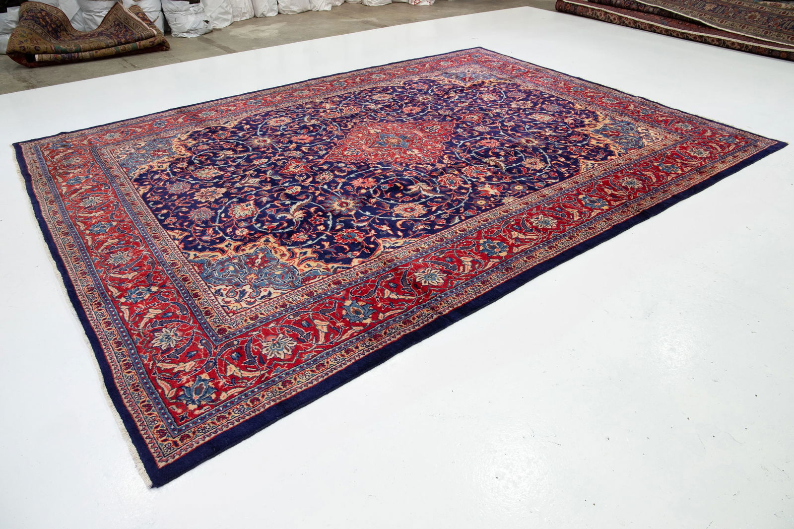 Vintage Mahal Hand Knotted Wool Rug in Blue With Medallion Design - 3