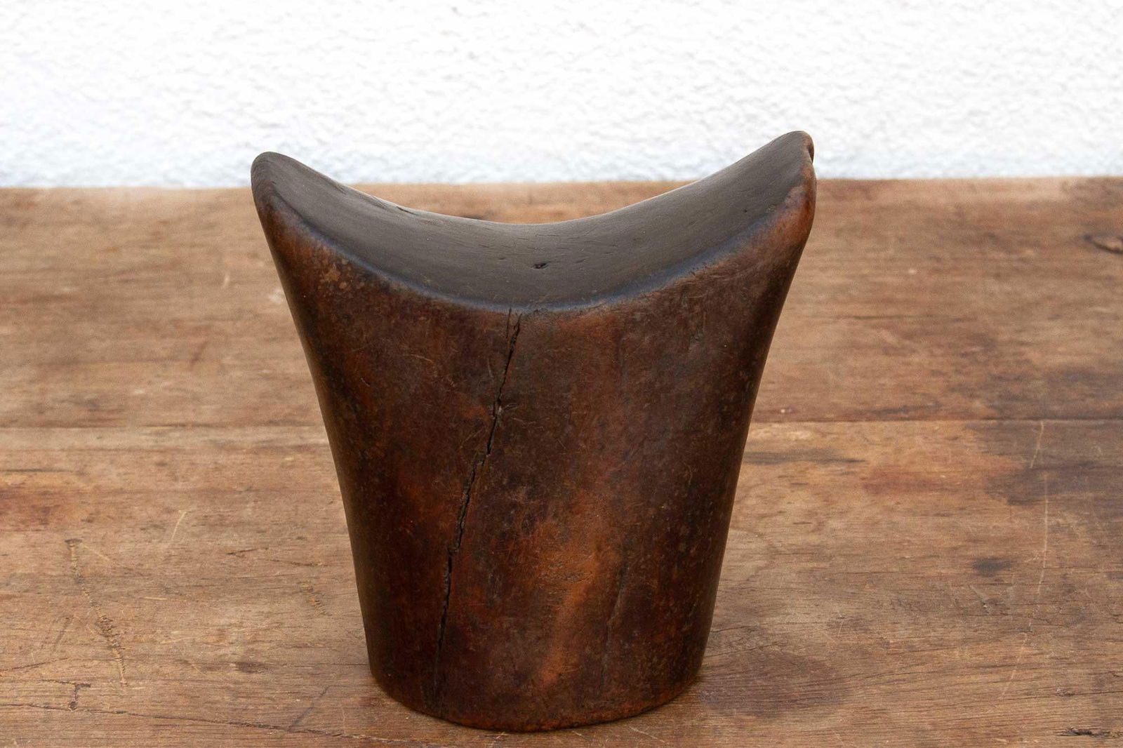 Simple Elegant African Tribal Headrest - 3
