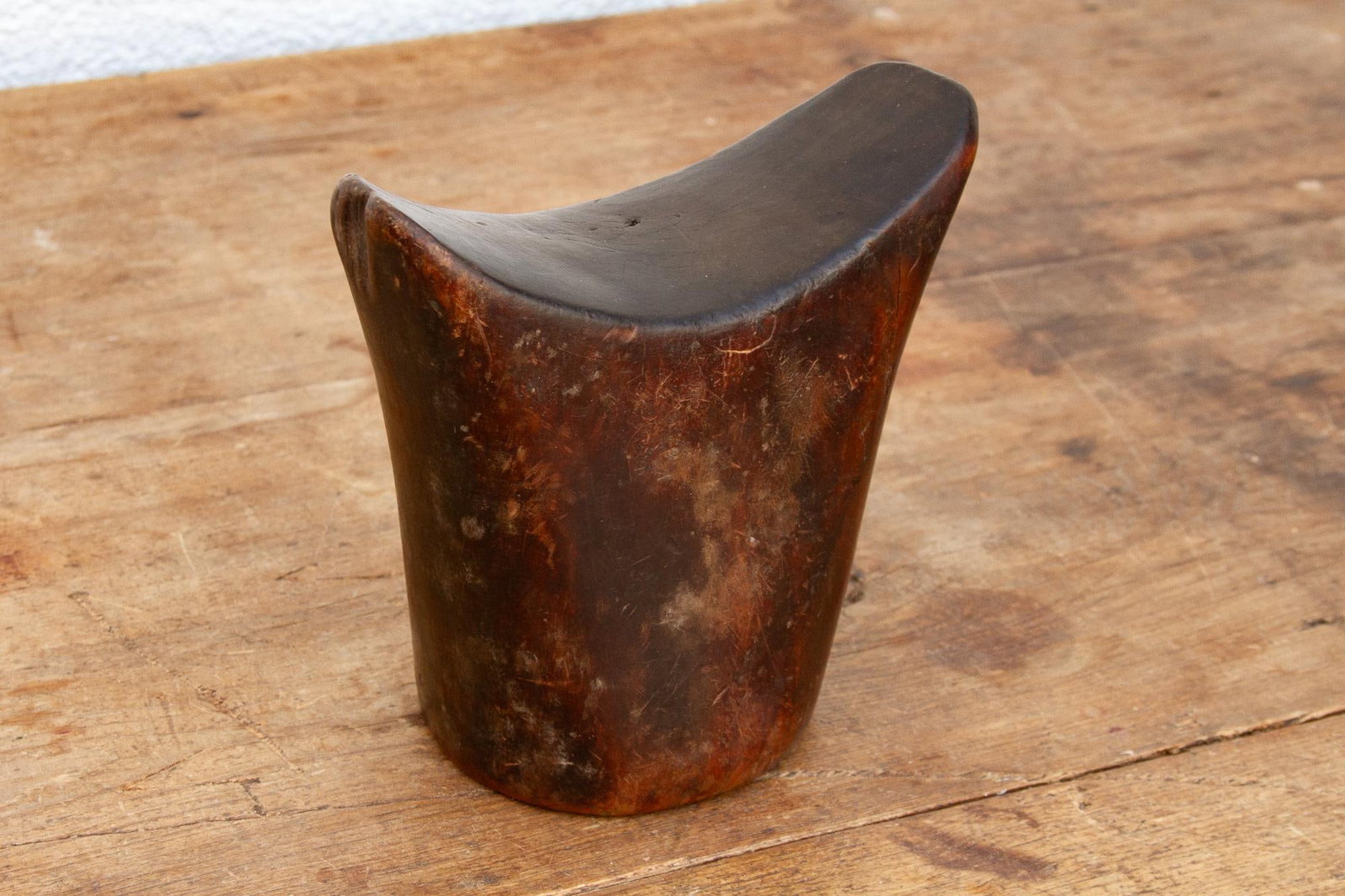 Simple Elegant African Tribal Headrest - 6