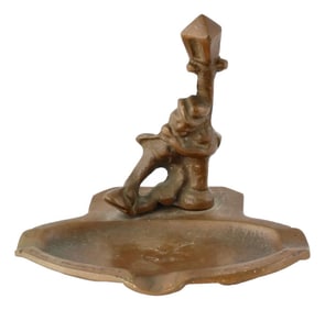 Midcentury Drunk on a Lampost Ashtray