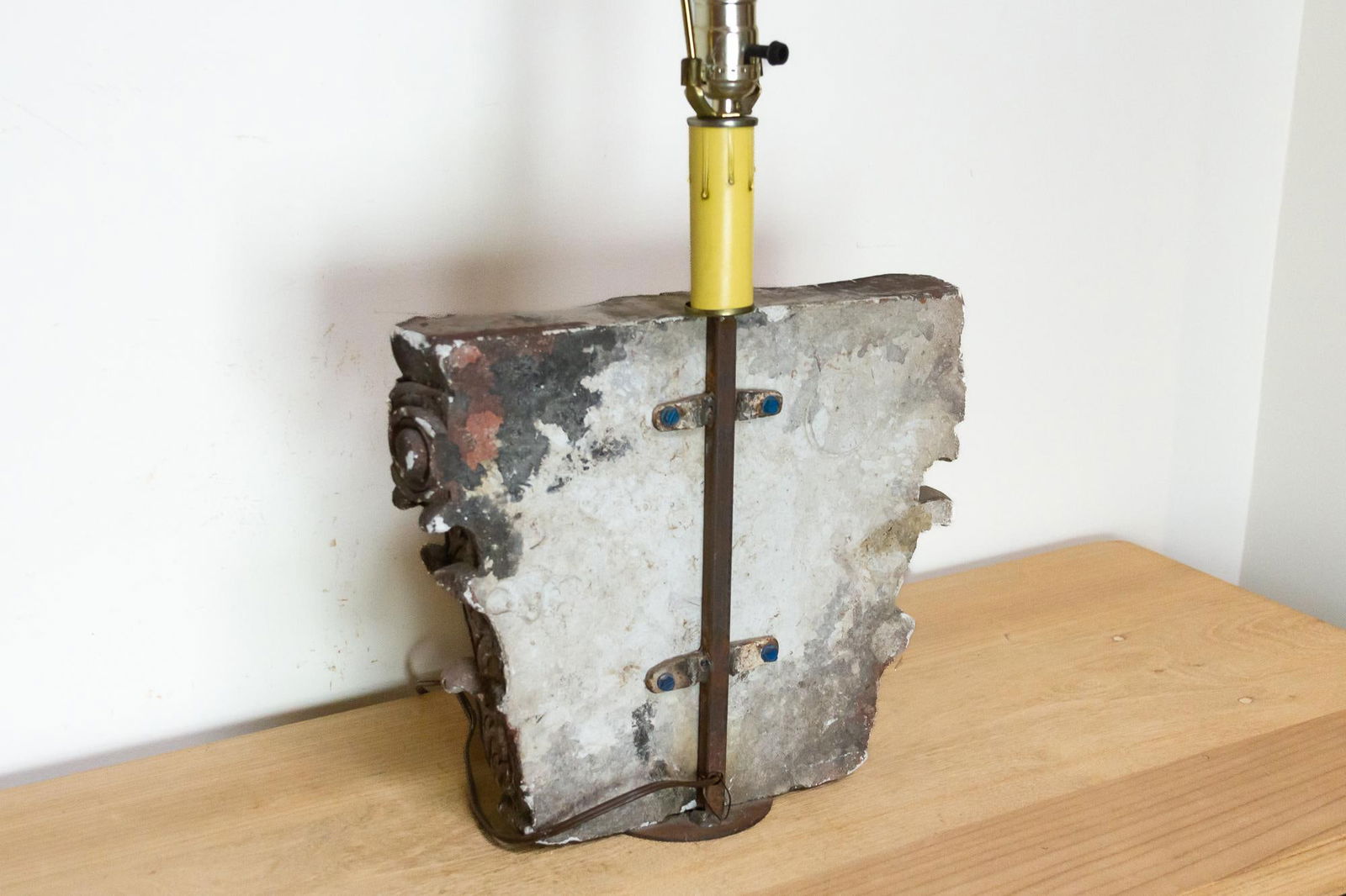 Neoclassical Cast Stone Architectural Lamp - 6