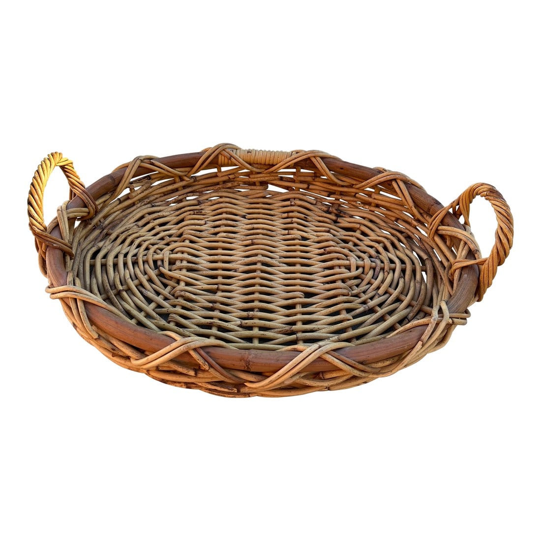 Vintage Bent Bamboo/Rattan Serving Tray: Vintage Bent Bamboo/Rattan Oval Tray w/Handles, Perfect for outdoor bbq's or displaying fruit etc. 22in w x 17in d x 6.5in h to handle 19.5in w x 15in d x 3in h inside Make sure to follow me, I have f