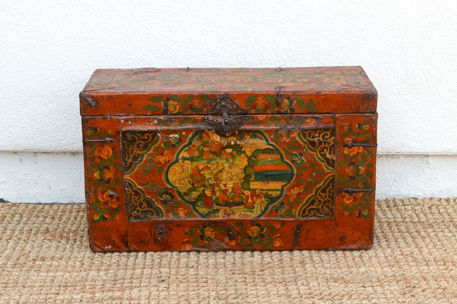 Rare 18th Century Tibetan Hand-Painted Chest - 3