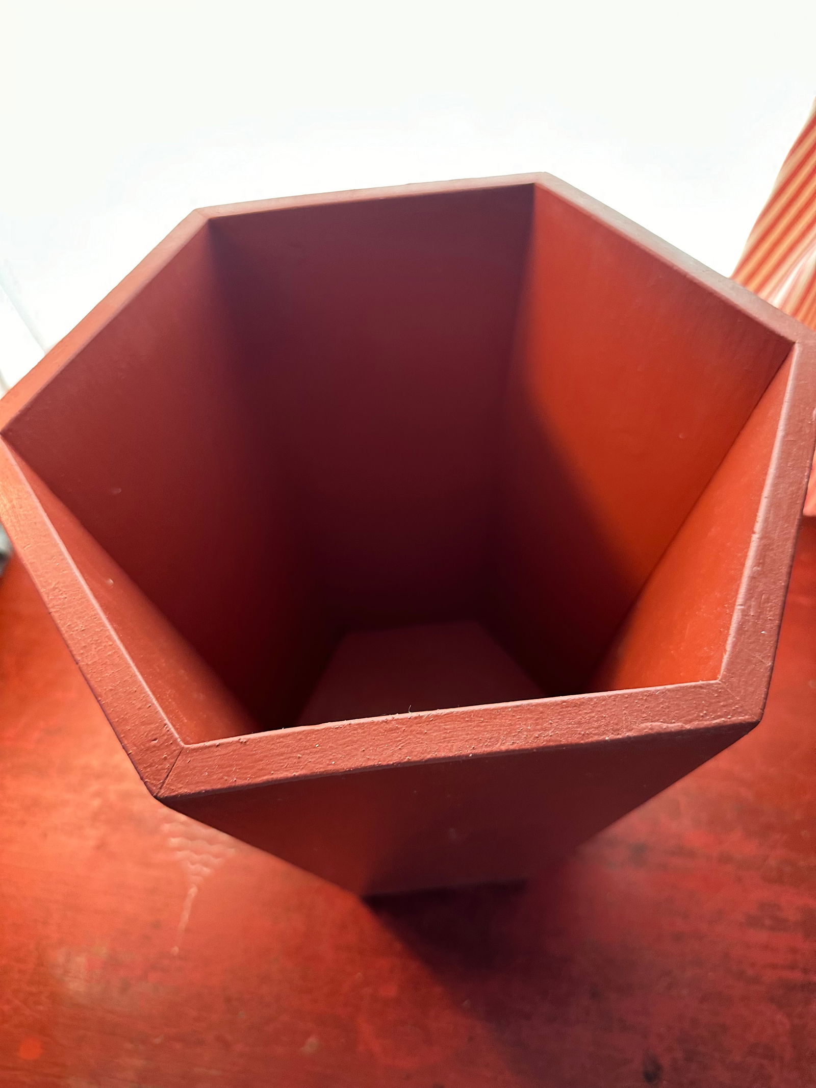 A Traditional English Style Hexagonal Burnt Red Wastebasket - 4