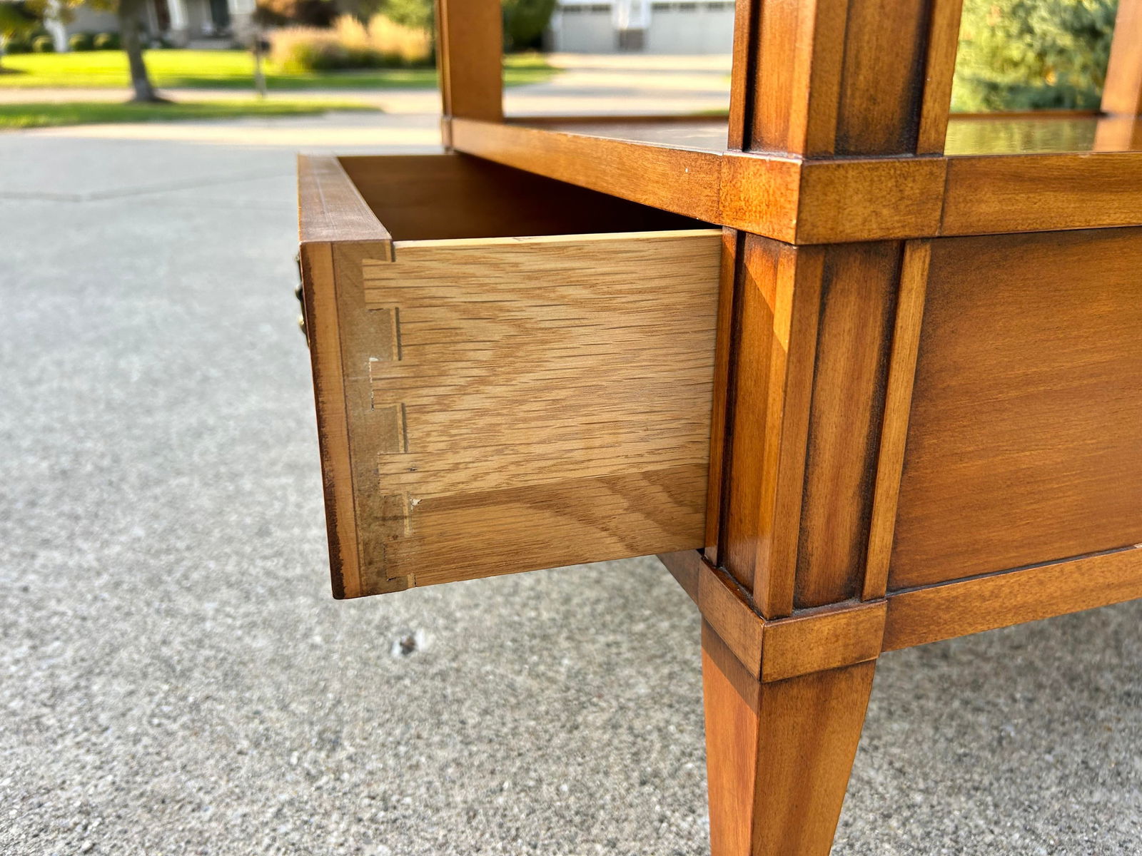 Mid-Century Hekman End Table | Nightstand - 6