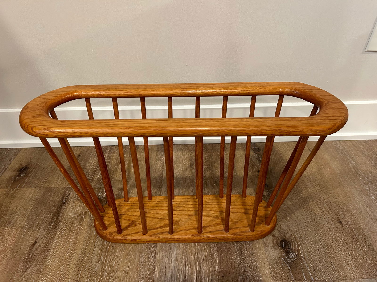 Late 20th Century Scandinavian Mid Century Modern Oval Solid Oak Wood Danish Magazine Rack Vinyl Rec - 6