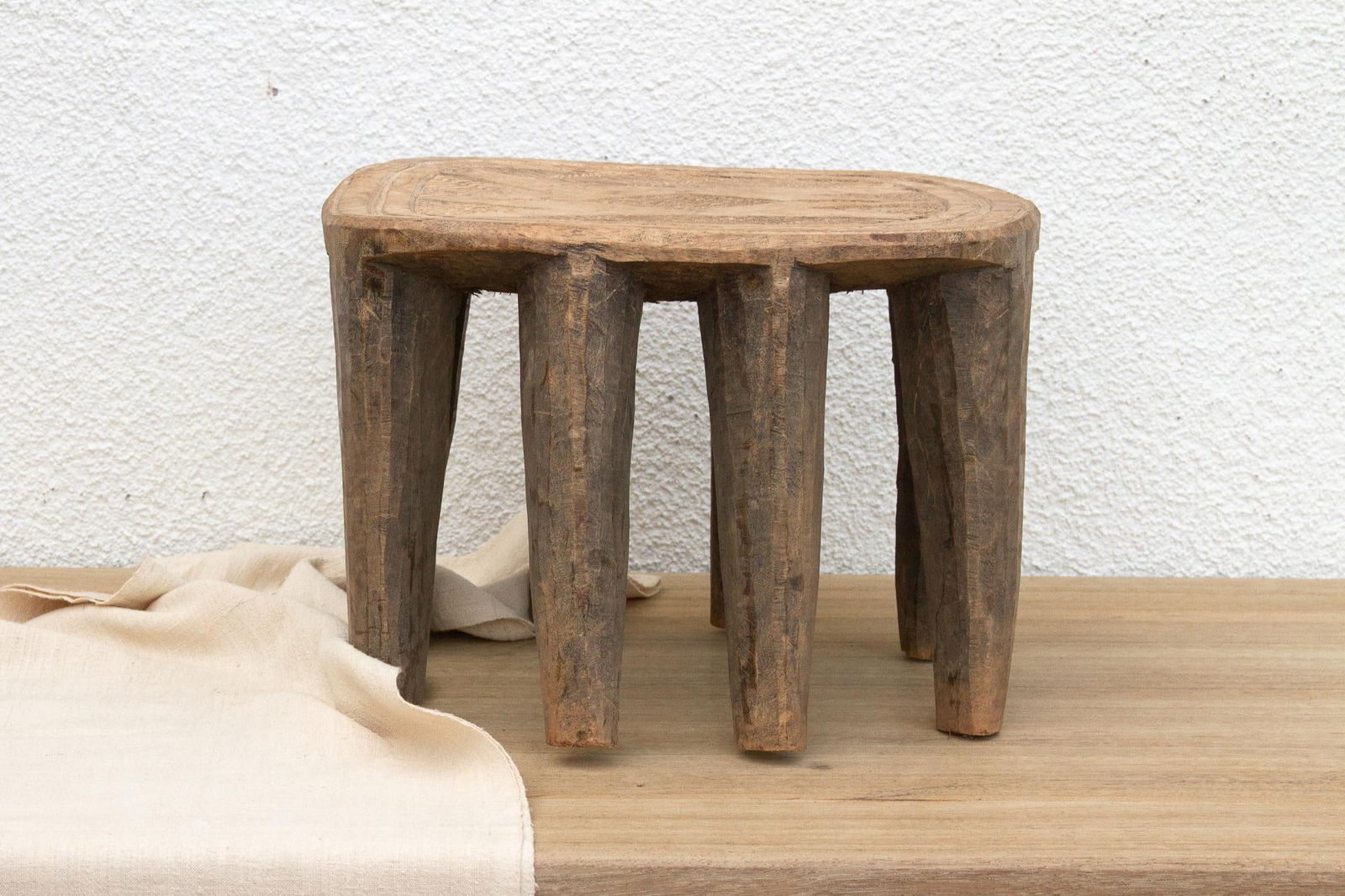 8-Legged Vintage Nupe Stool - 2