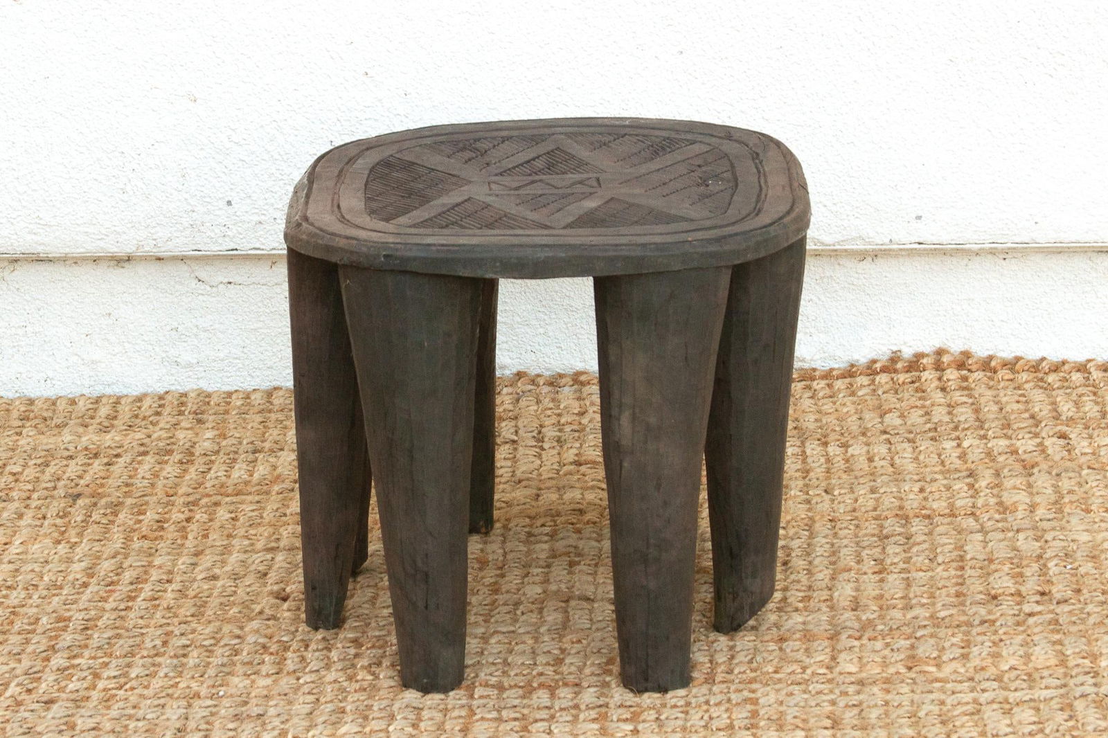 Original Nupe Carved Coffee Table - 3