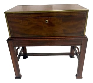 Thomas Lund Early to Mid 1800s English Lap Desk