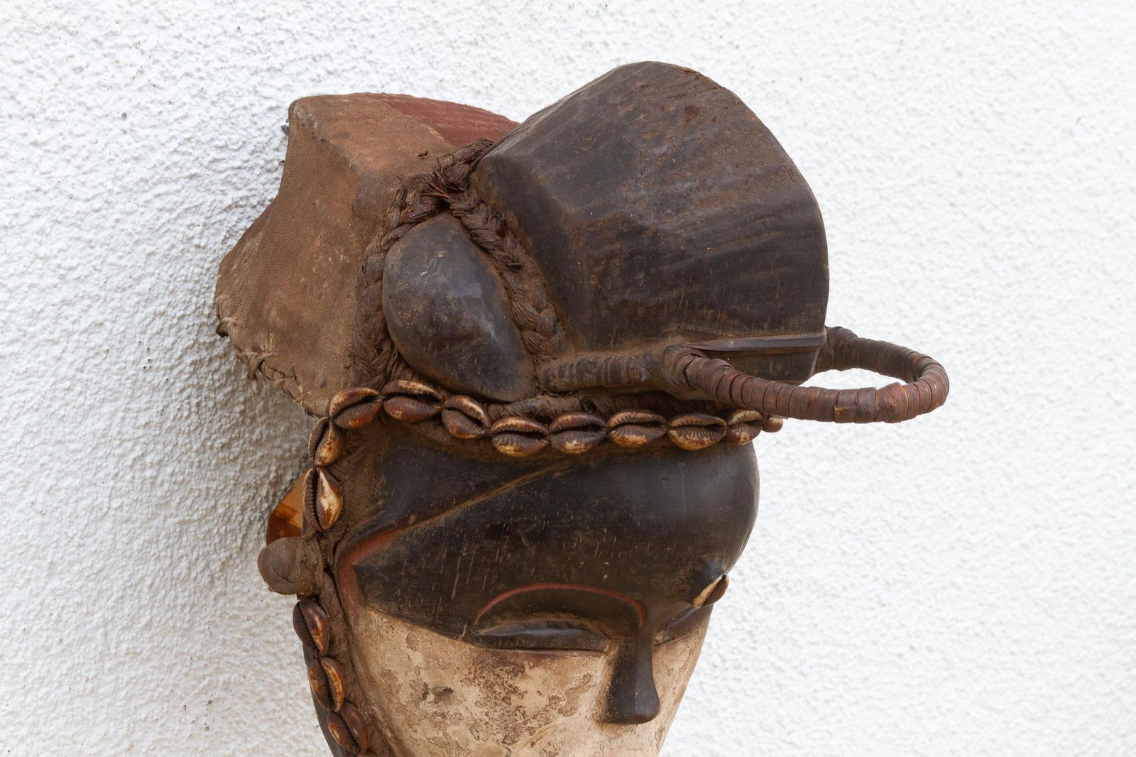 Ethereal African Guro Mask - 3