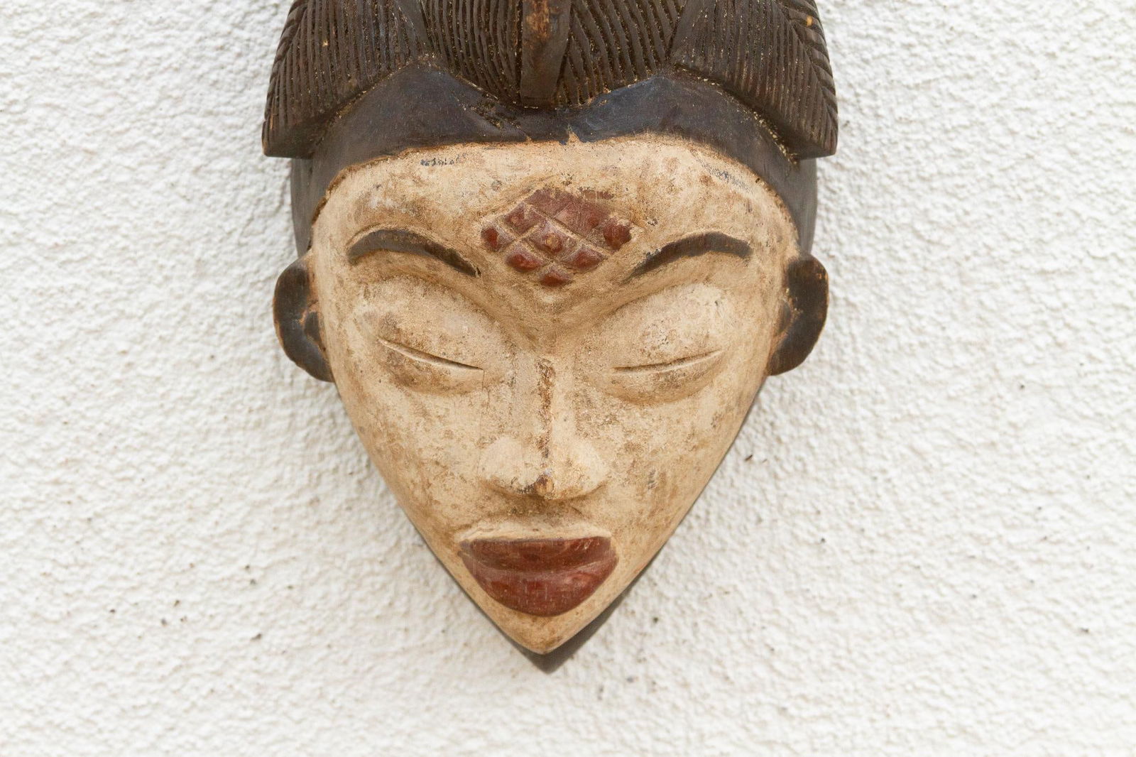 A Vision of Serene Beauty, Vintage Mask - 5